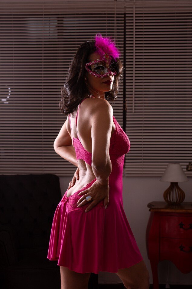 @1angelbrasil — new creator from Brasília | Find Her OF