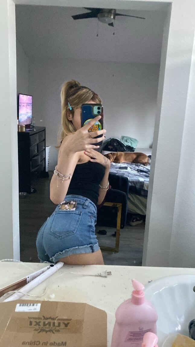 𝓛𝓪𝓭𝔂𝒦 ᥫ᭡ . — new creator from Palmdale | Find Her OF