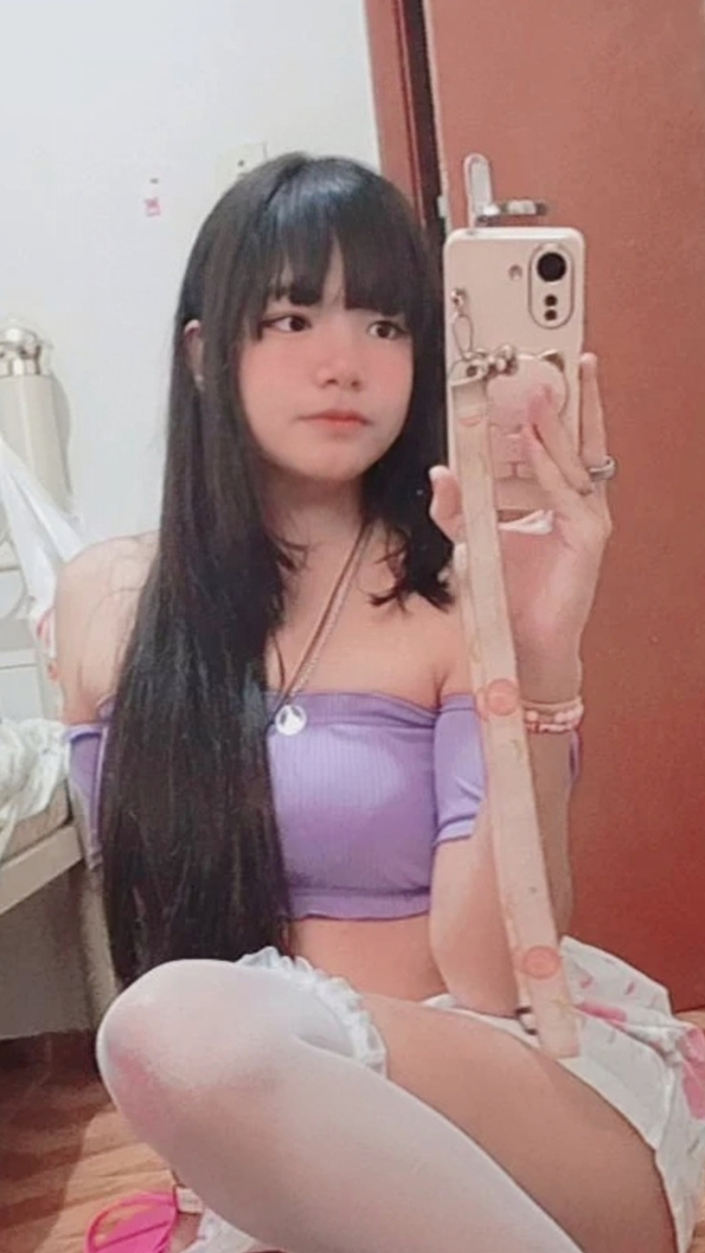 Akemi — new creator from Londrina | Find Her OF