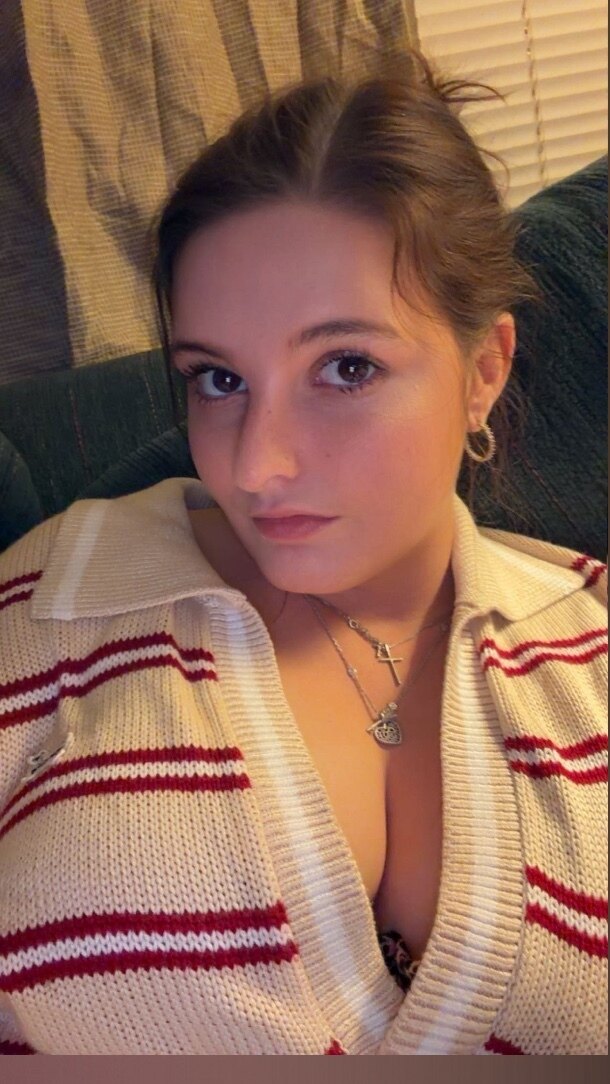Jennaray — joi, petite creator from Akron | Find Her OF