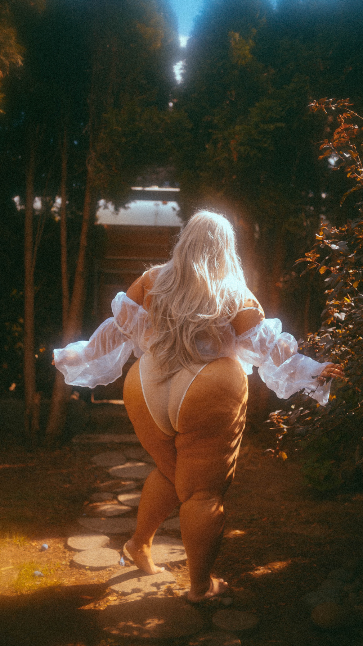 alexandra {fertile goddess} — petite, femdom creator from Vigo | Find Her OF