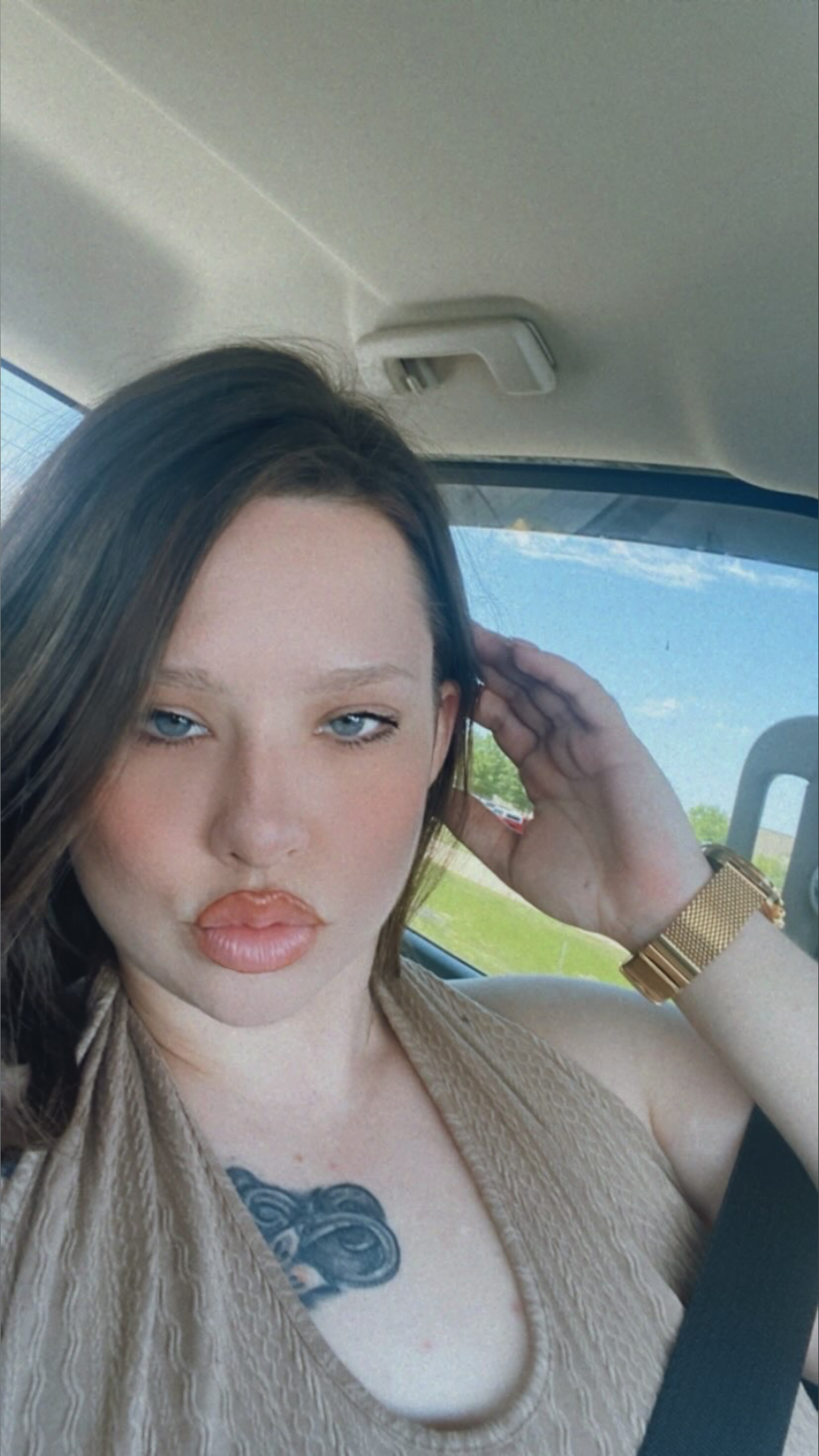 AMBERRRRRRRR — couple, feet creator from Oklahoma City | Find Her OF