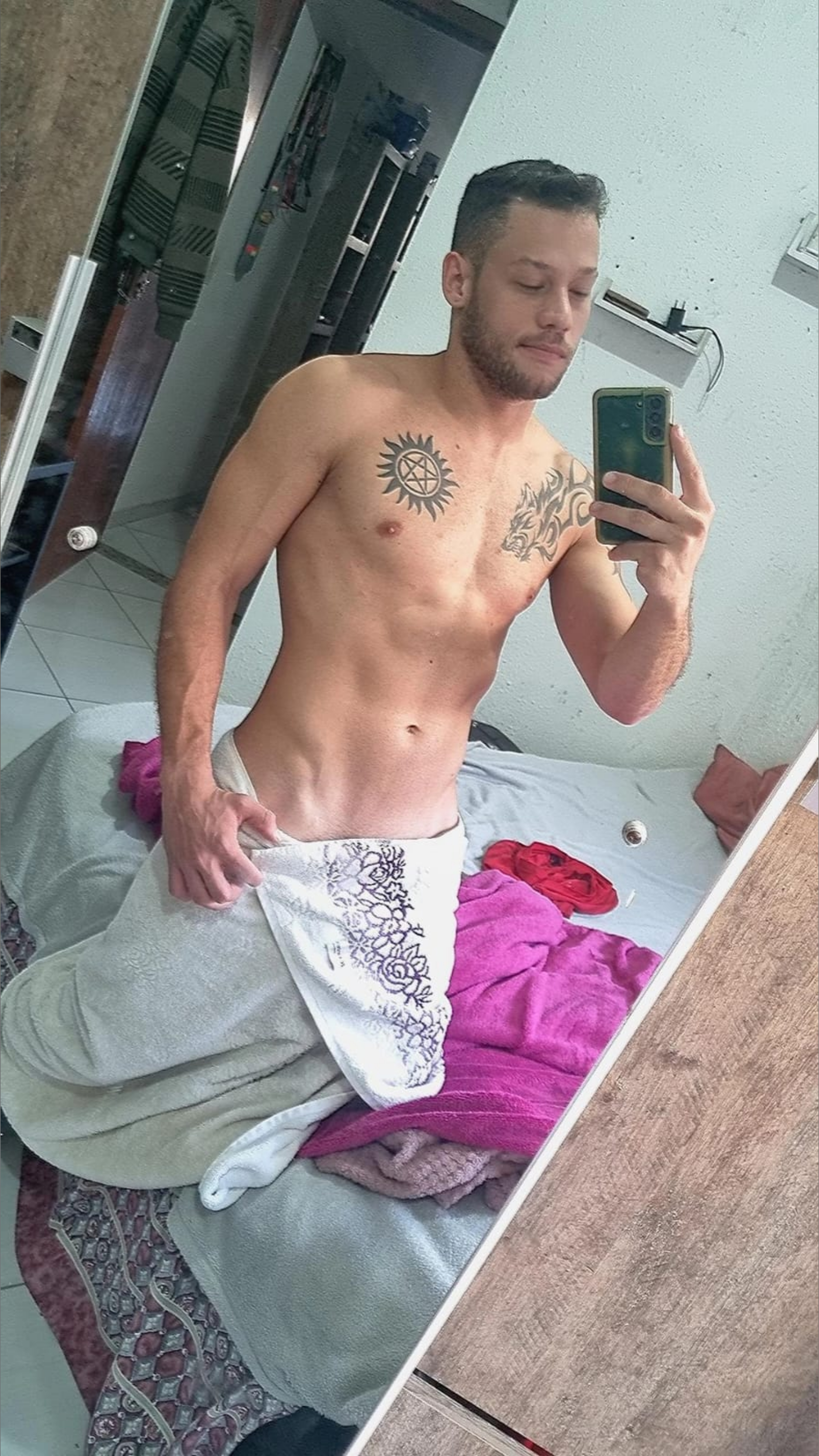 Andrew Roberto Ferrari — new creator from Florianópolis | Find Her OF
