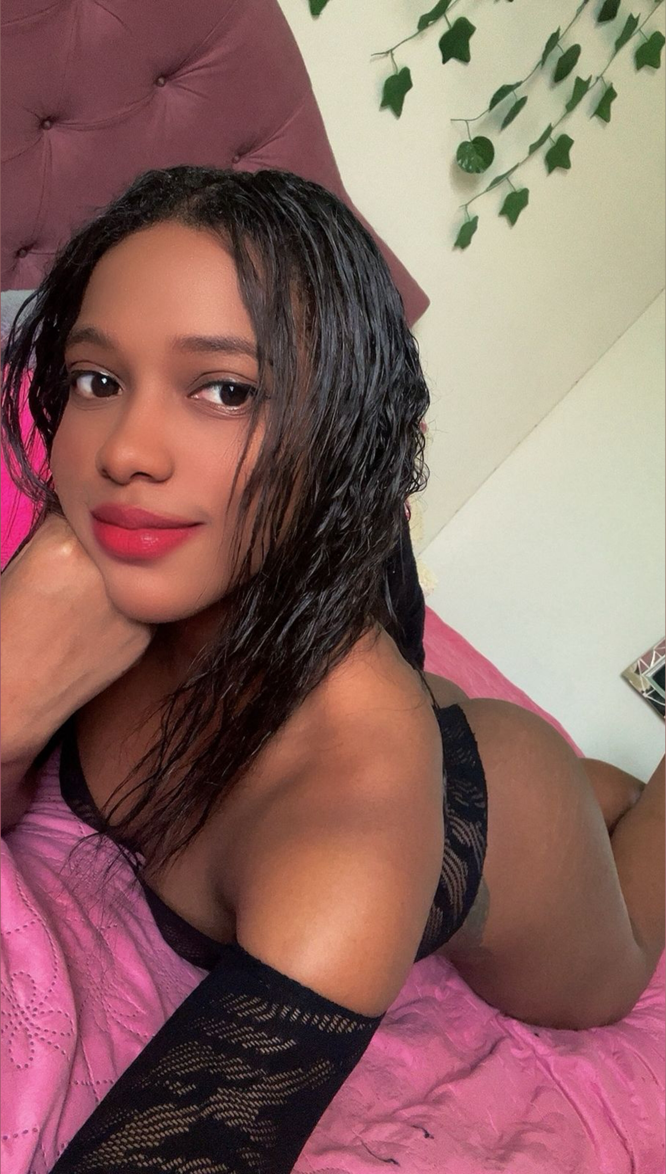 Angie 🔥 — trans creator from Cartagena | Find Her OF