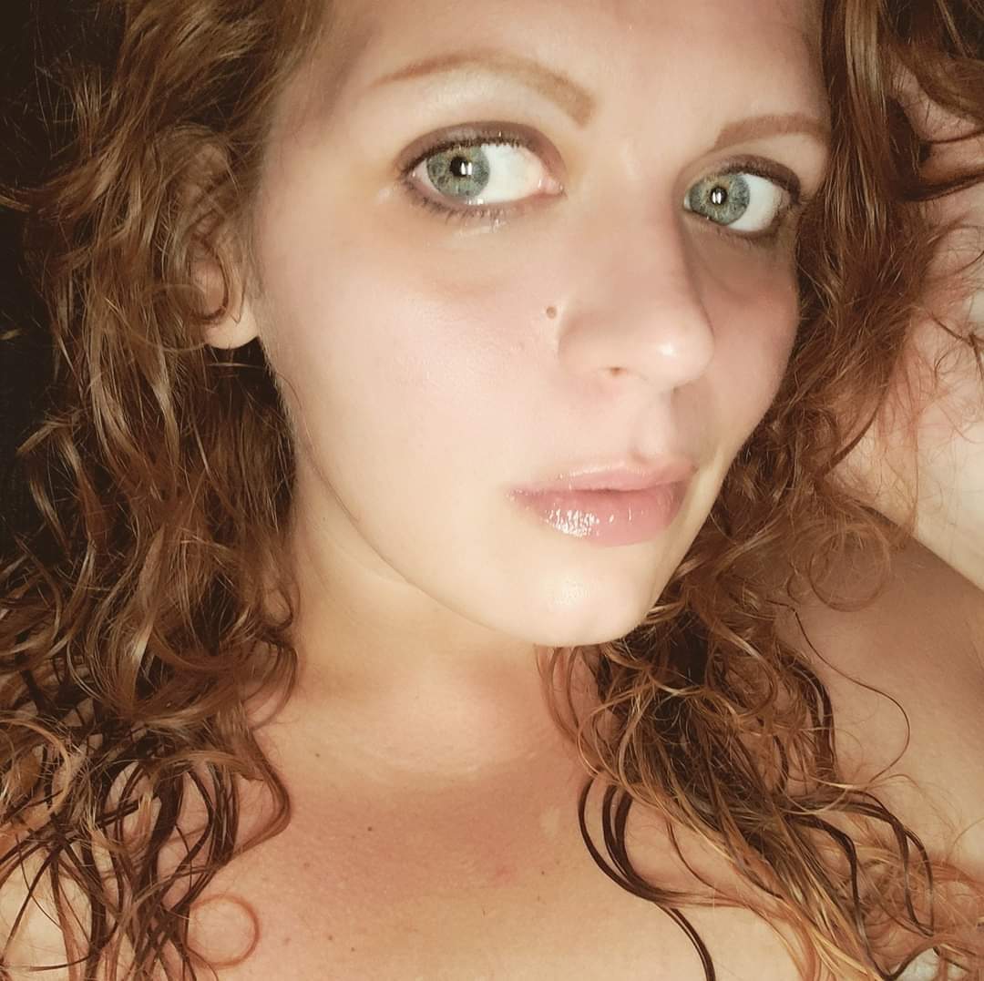Anna M Shows All — couple, curvy creator from Charleston | Find Her OF