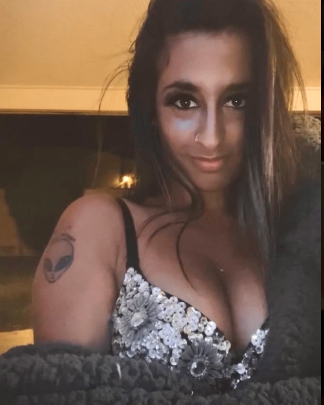 ArabianGypsy — uae, usa creator from Abu Dhabi | Find Her OF