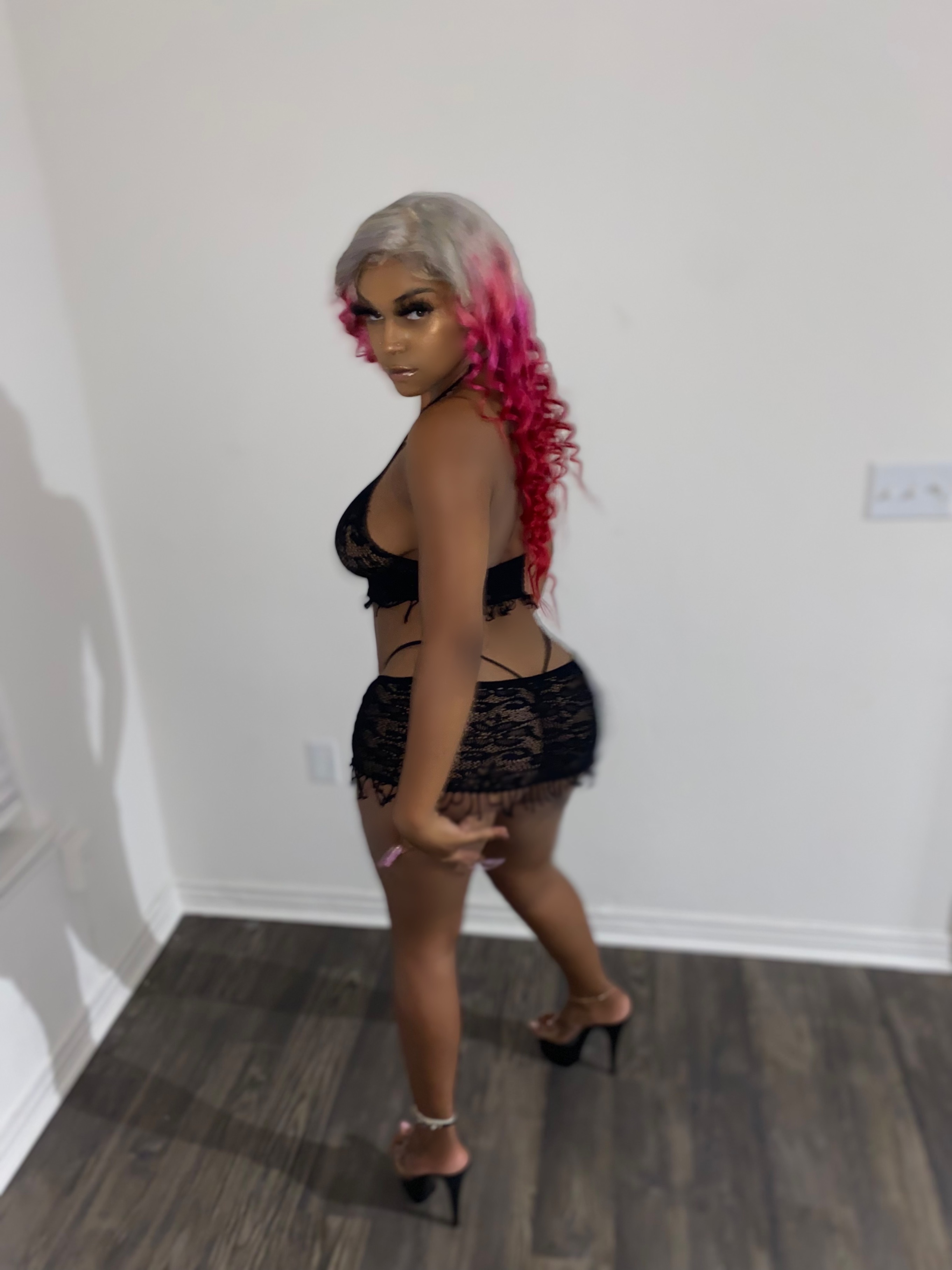 𝒯𝒽𝑒 𝒜𝓇𝒶𝒷𝒾𝒶𝓃 𝒫𝓇𝒾𝓃𝒸𝑒𝓈𝓈 🧿 — gfe creator from Long Beach | Find Her OF