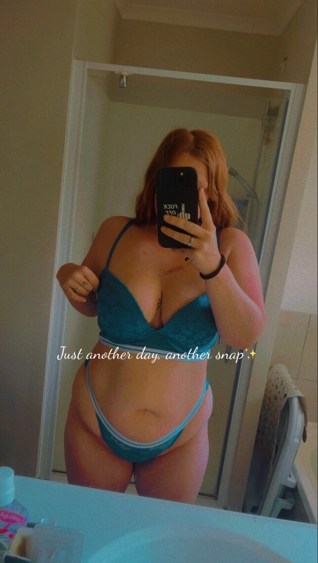 BrattySwitch420 — new, goth creator from Auckland | Find Her OF