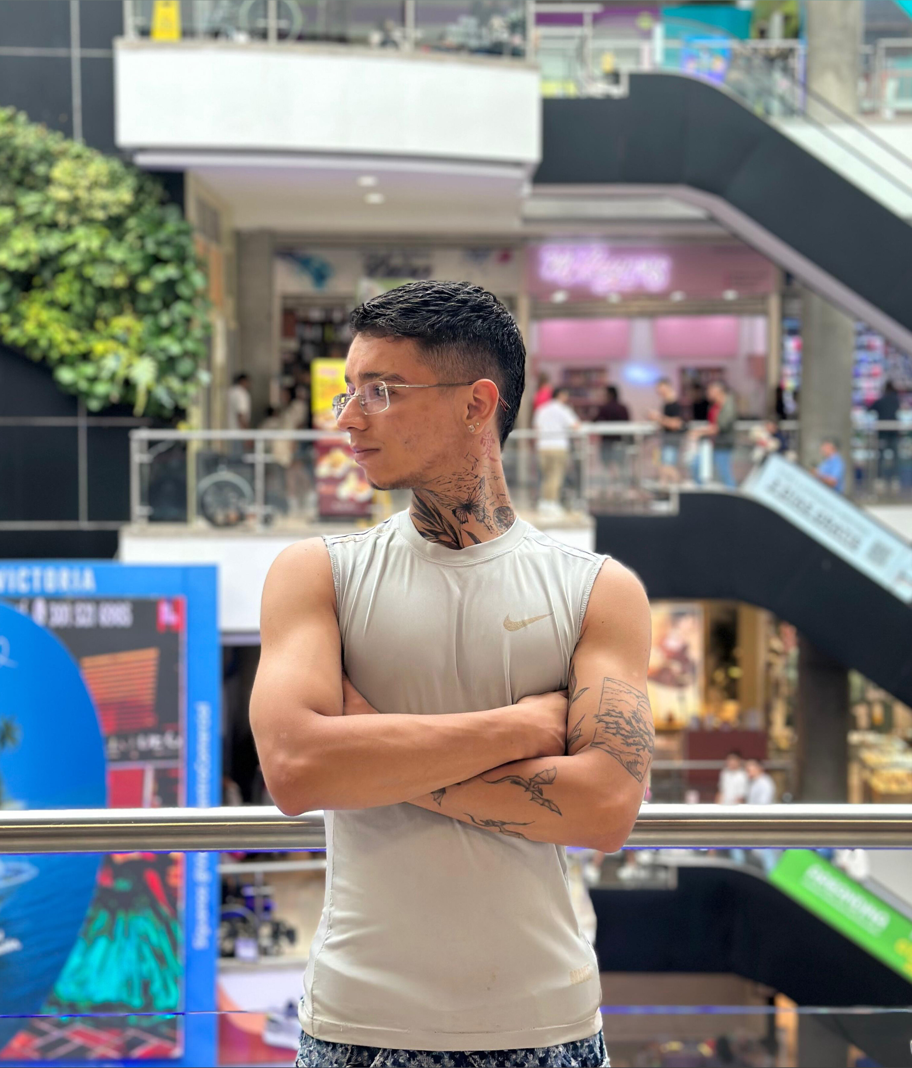 Brayan Castrillon — new creator from Pereira | Find Her OF