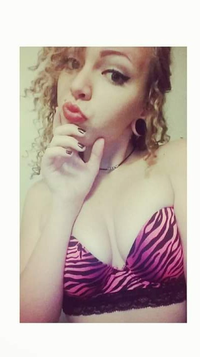 BritniBrutally — bdsm, free creator from Tucson | Find Her OF