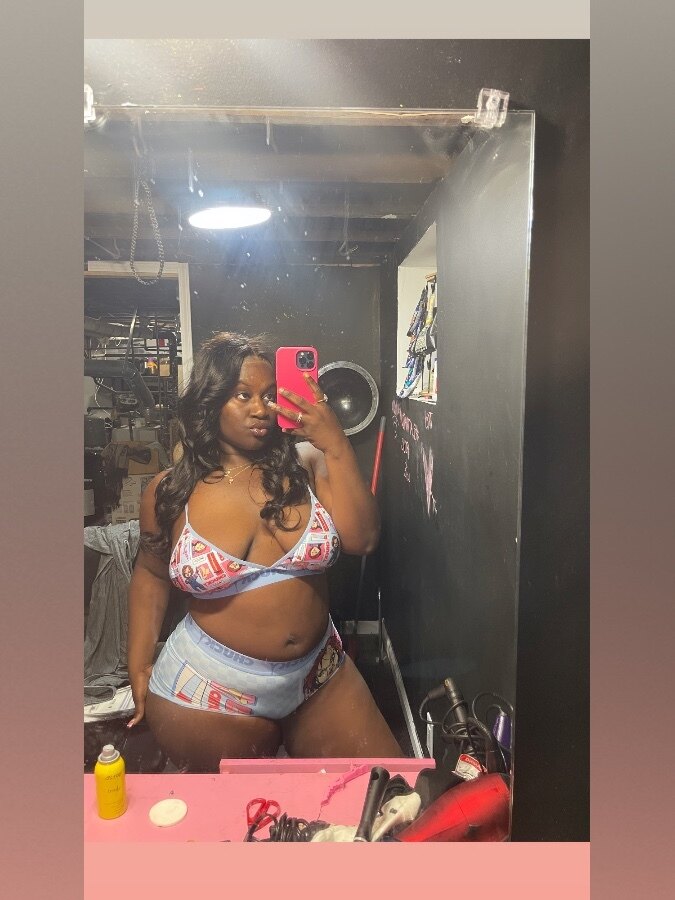 Carly🥀 OnlyFans creator from Buffalo
