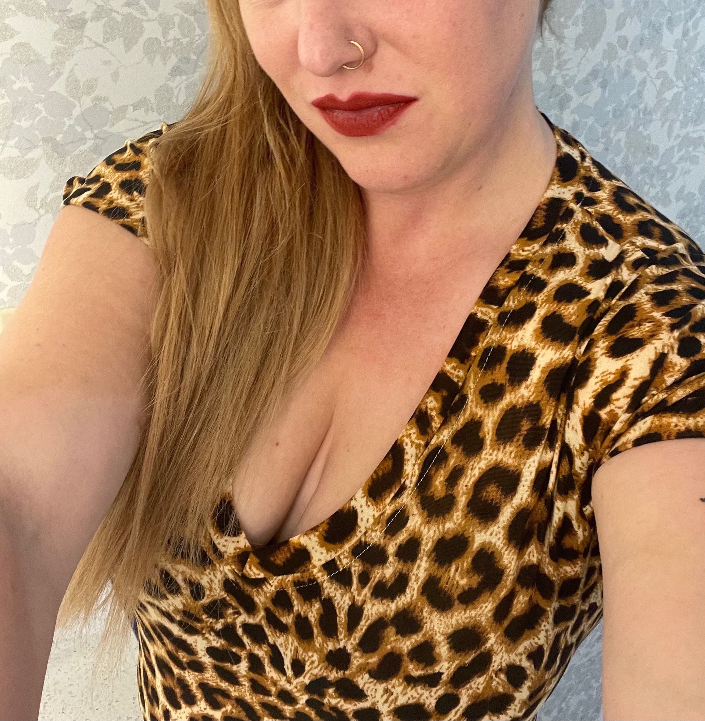 Country Cock Queen ⭐️💕 — bdsm, curvy creator from Alabama | Find Her OF