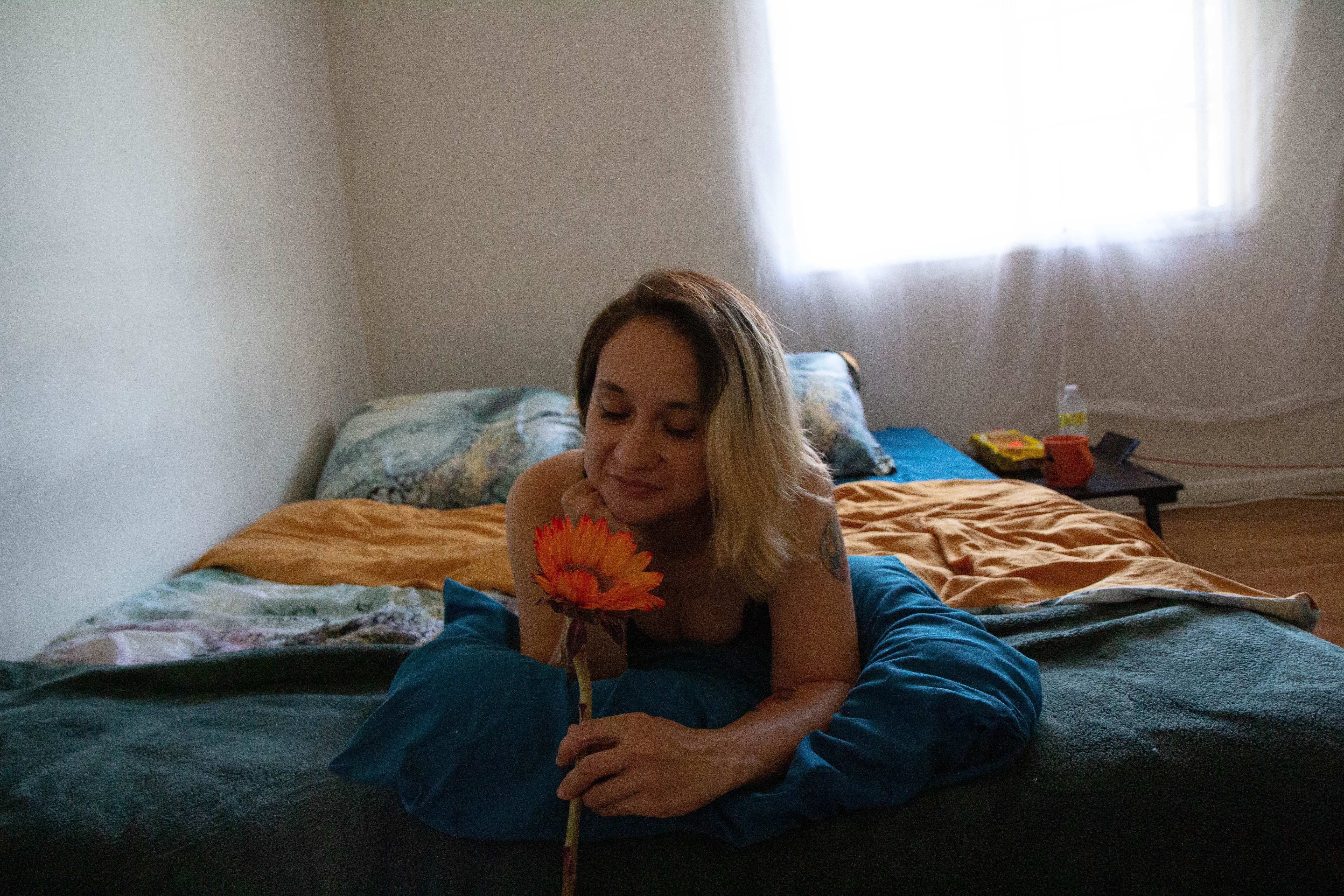 V — cosplay, bdsm creator from Pomona | Find Her OF