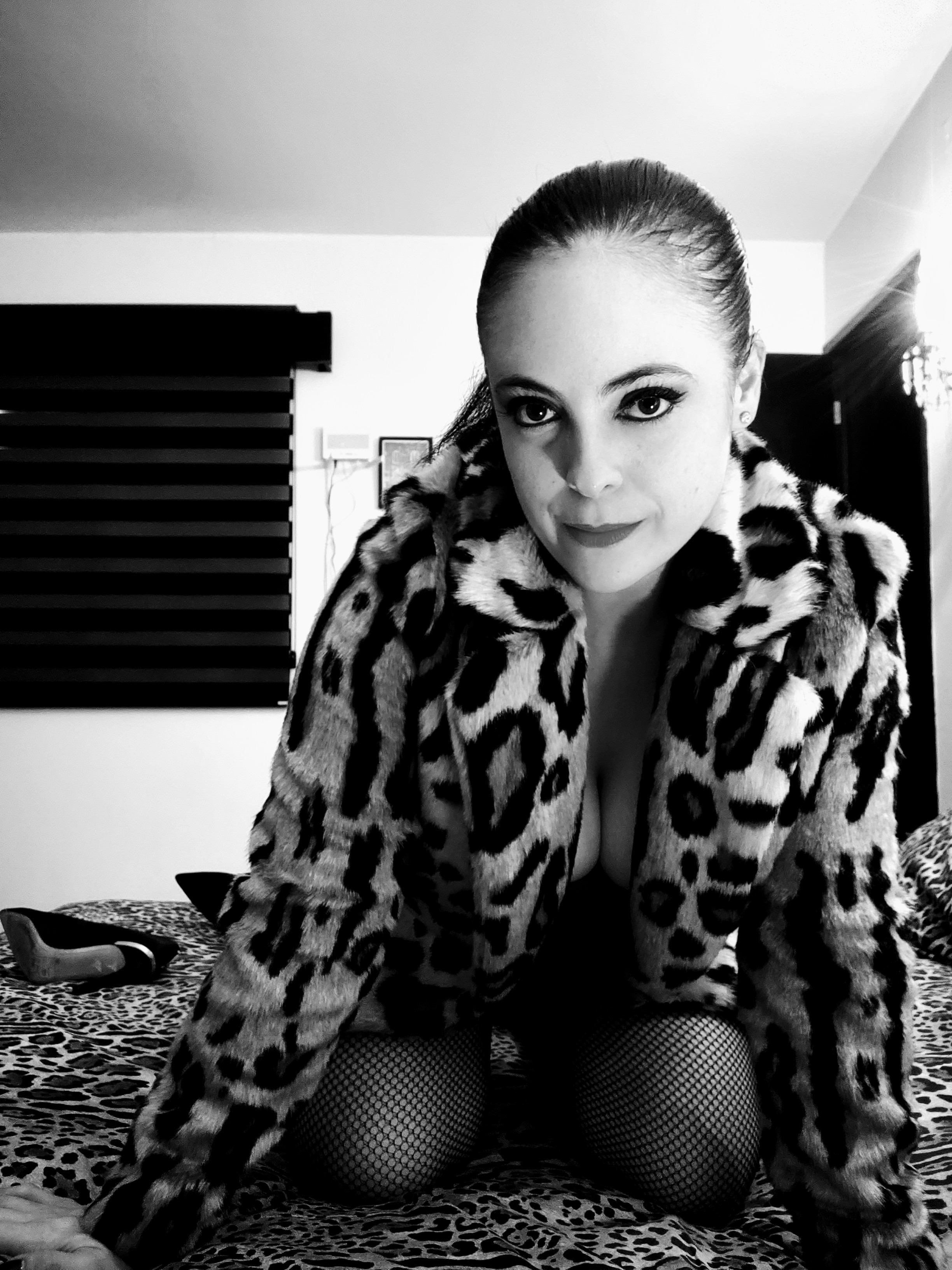 Dragona Negra — latina, new creator from Puebla | Find Her OF