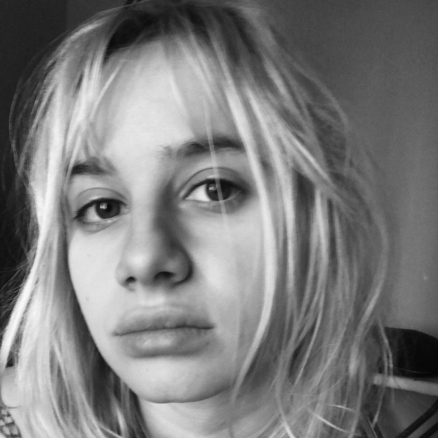 Dragon Sahsa🐉 — petite creator from Kyiv | Find Her OF