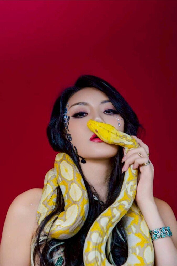 女皇👑皇后🔱黃楀喬🔱 — femdom creator from Taipei | Find Her OF