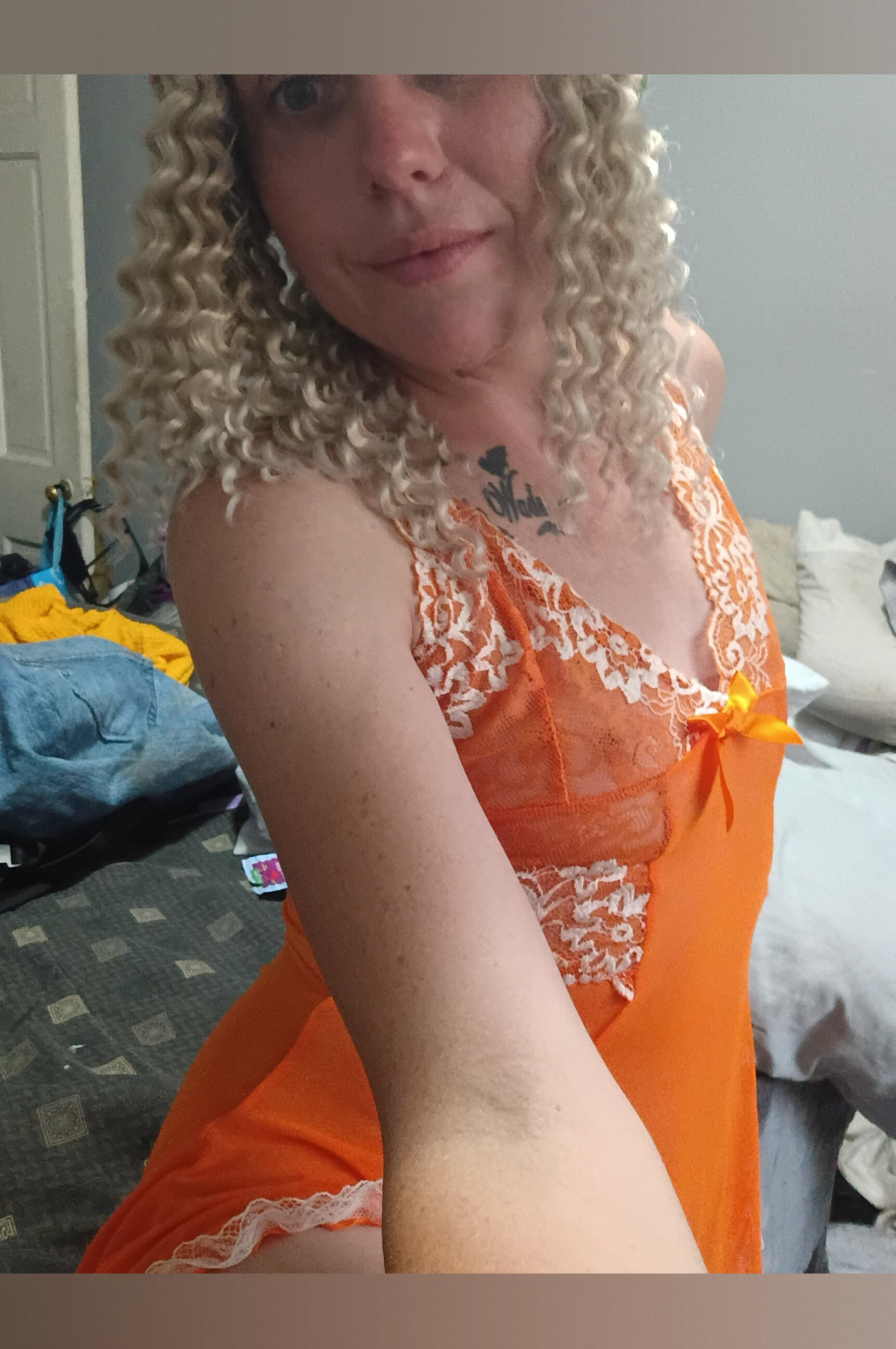Embow Bulmoon — tattoo, cosplay creator from Ulm | Find Her OF