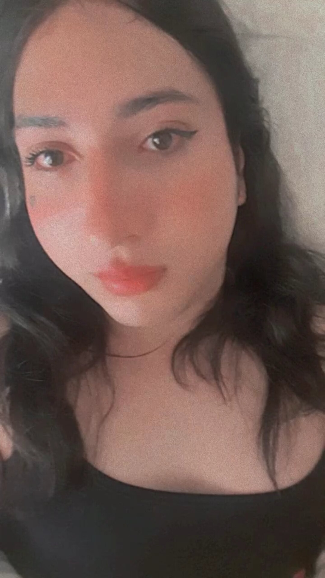 Emma Barreda — new, free creator from Guatemala City | Find Her OF