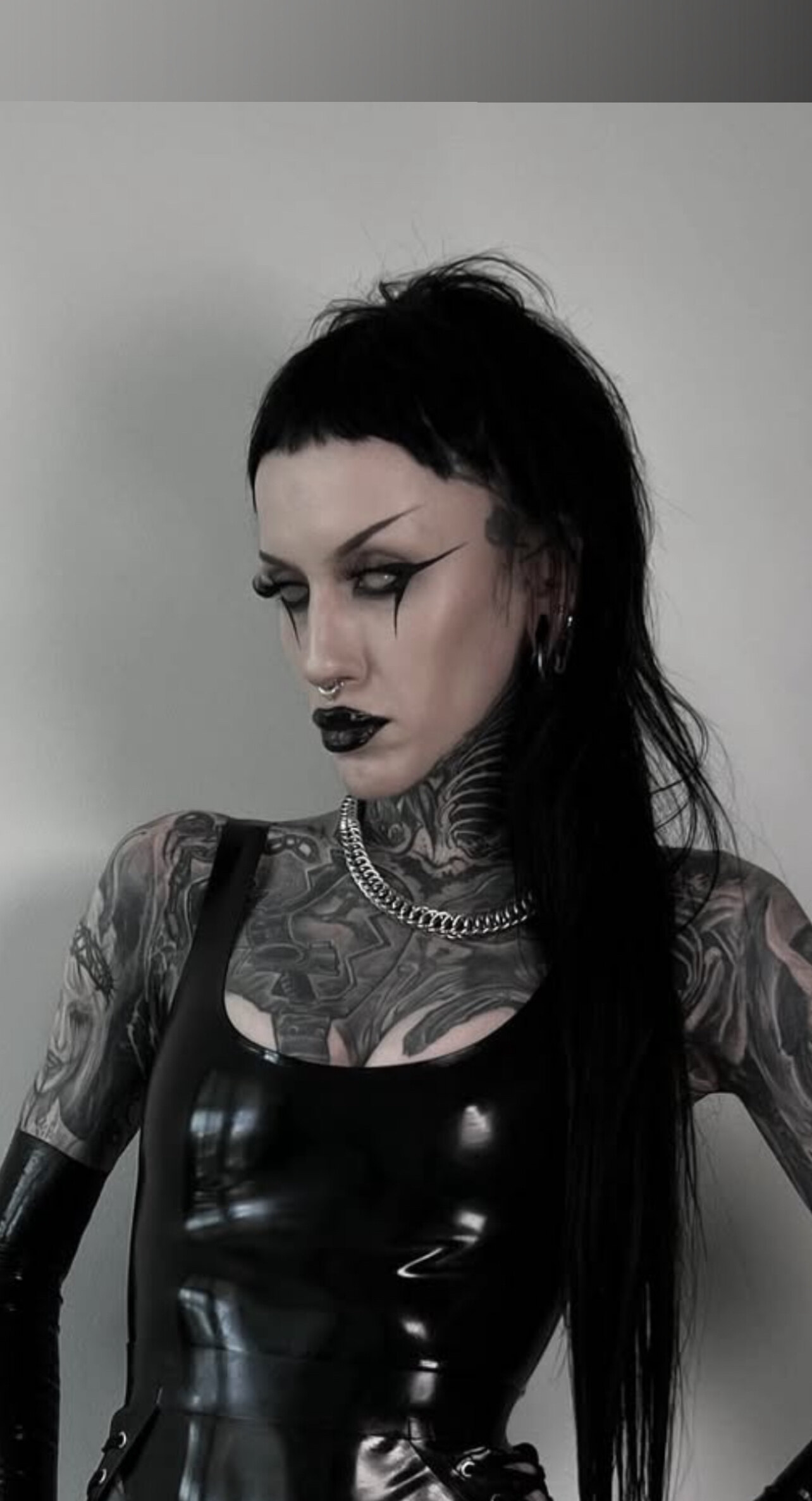 Erotik Funeral — goth, bdsm creator from Melbourne | Find Her OF