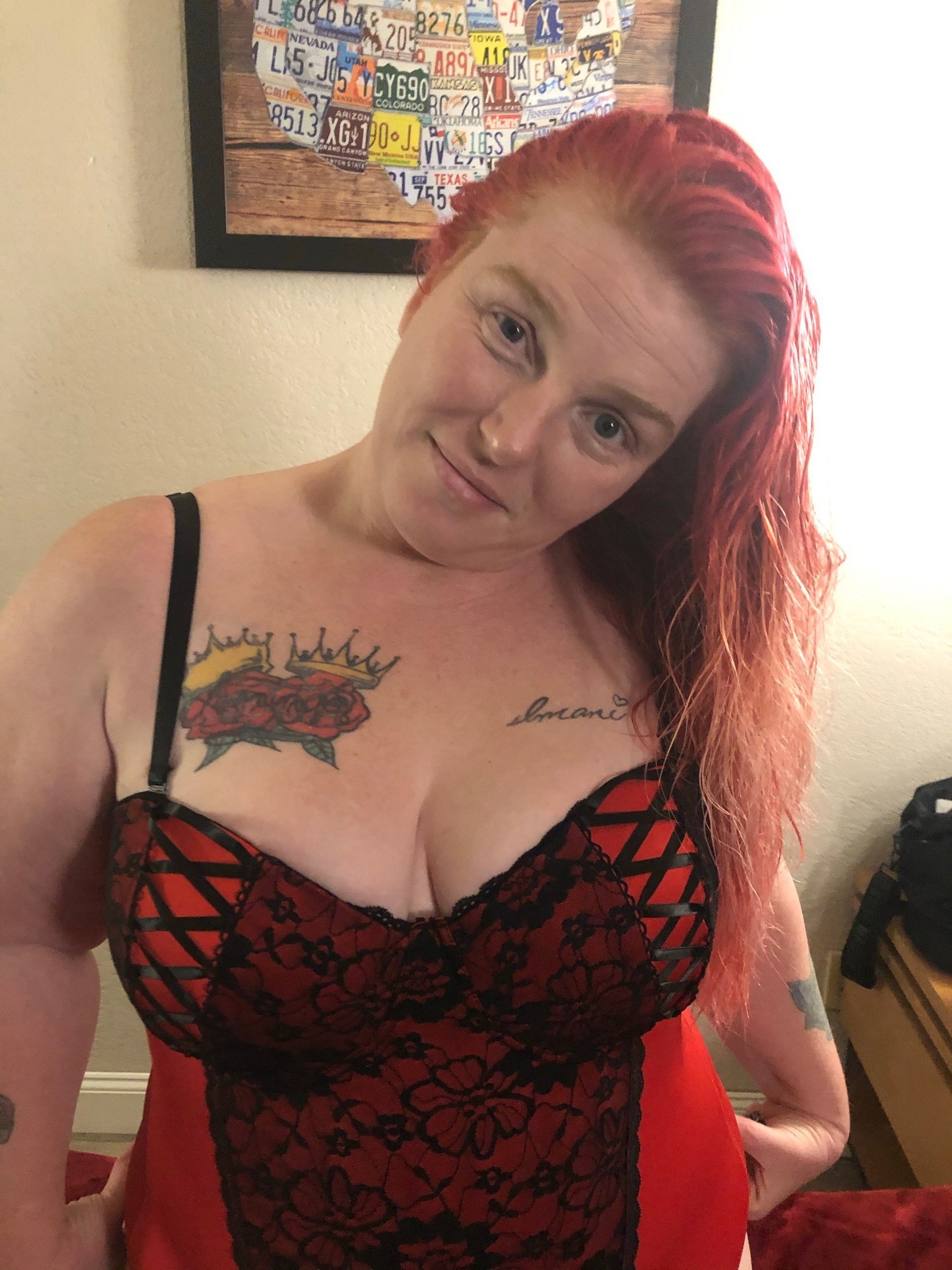 Sexy Red OnlyFans creator from Albany