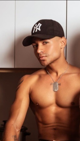 John Arenas — new creator from Pereira | Find Her OF