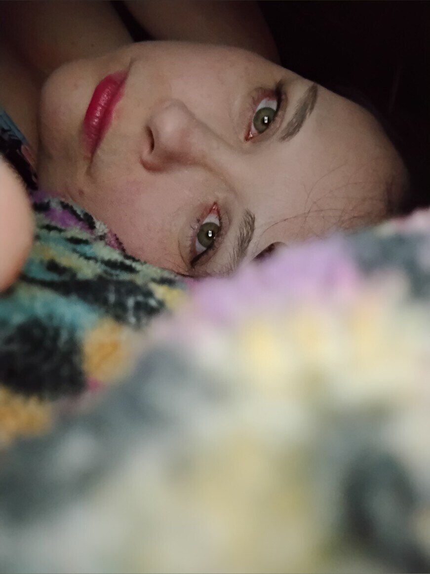 Crystal GraveCry — new, goth creator from Fort Wayne | Find Her OF