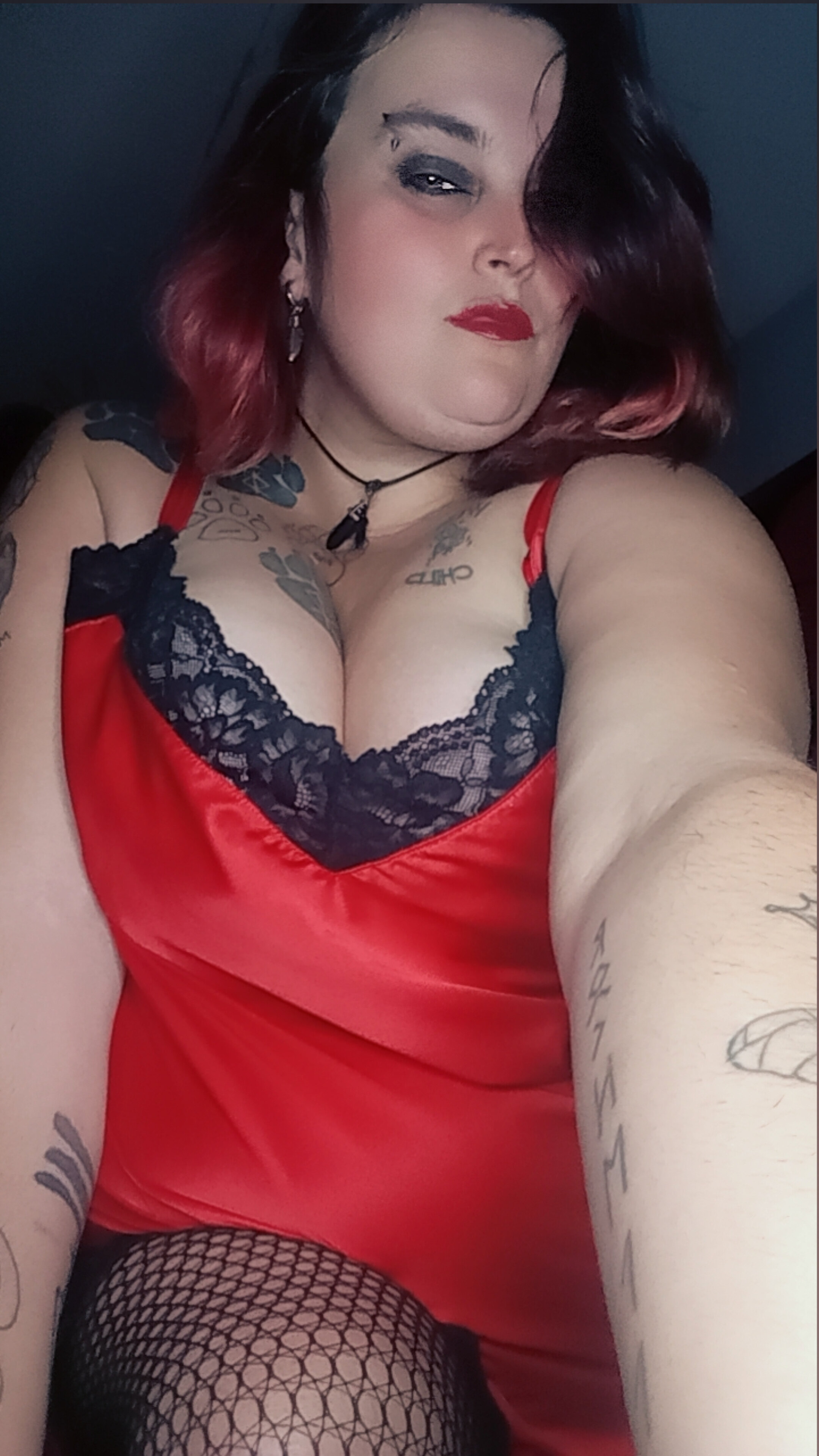 ❤️‍🔥HEATHEN HOTWIFE😈 — couple creator from Nebraska | Find Her OF