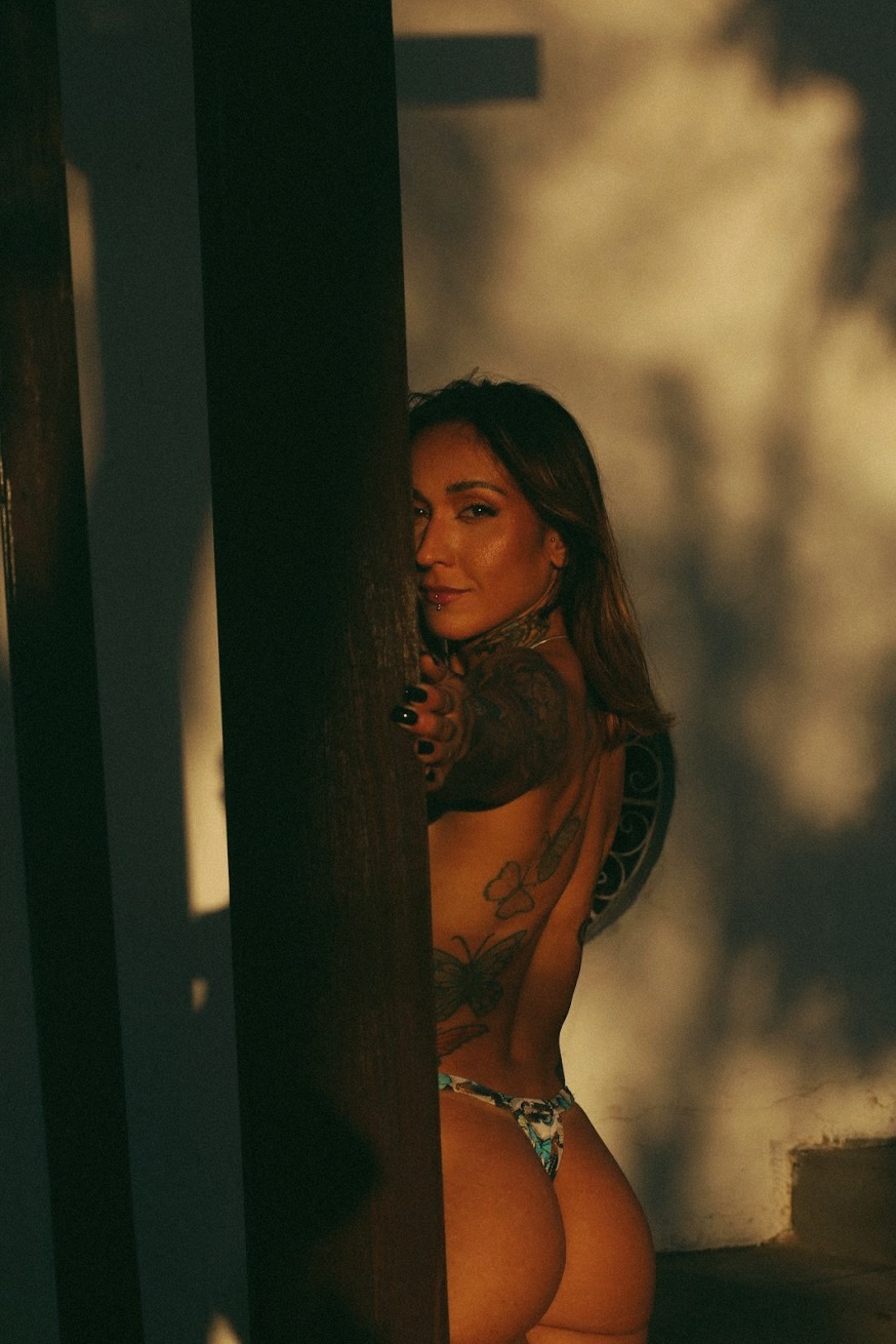 Thays Barros — new creator from Recife | Find Her OF