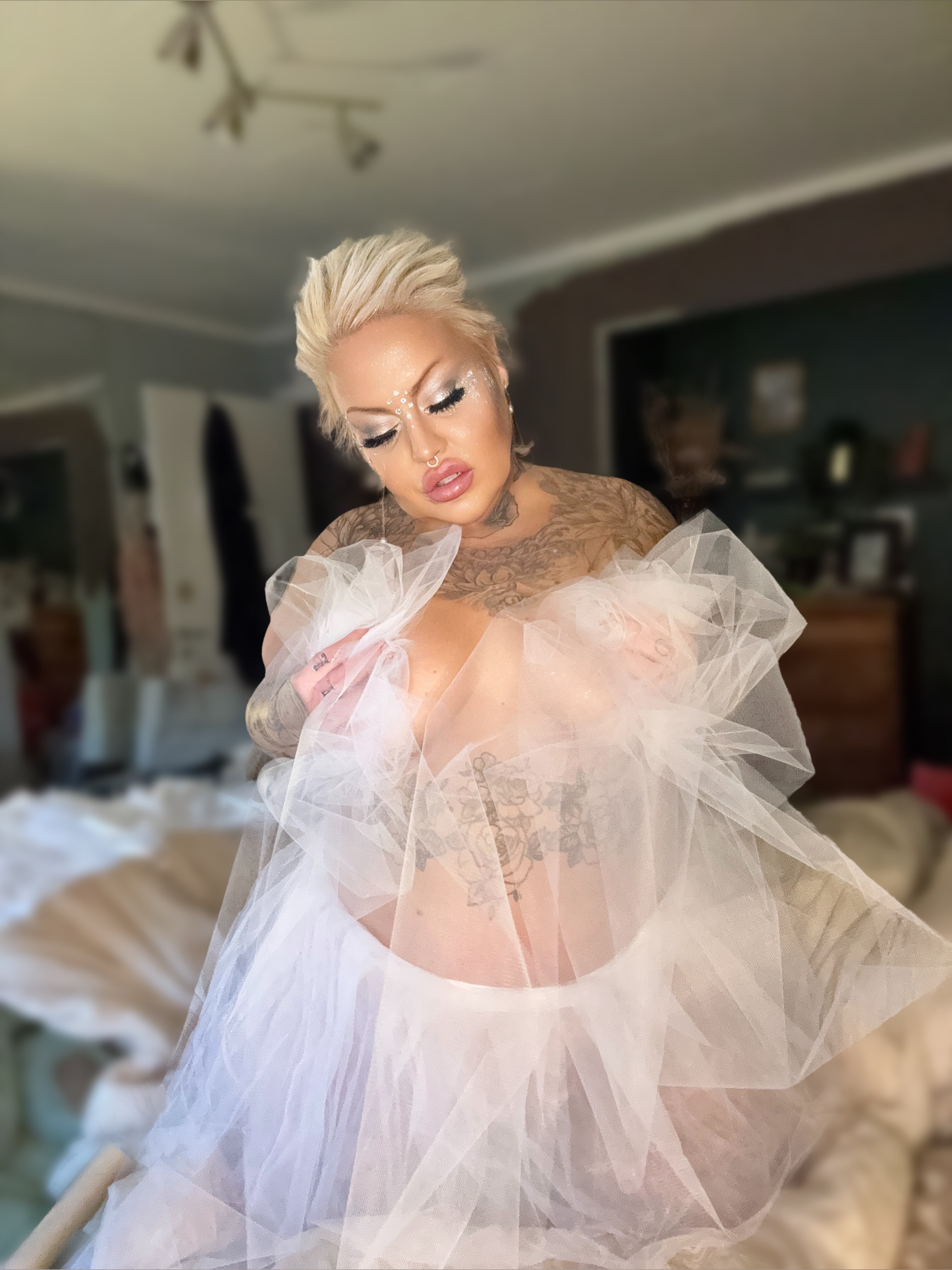 ItsAnnahBitch — new creator from Uppsala | Find Her OF