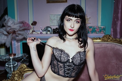 Ivy Minxxx — feet, goth creator from Tennessee | Find Her OF