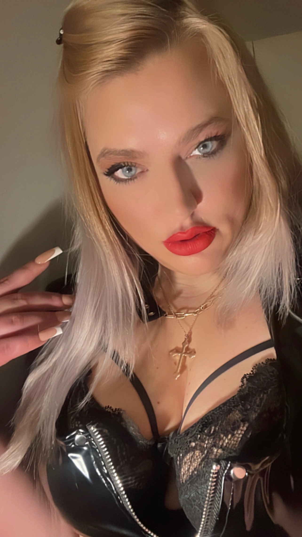 Ni Na — teen, new creator from Frankfurt | Find Her OF