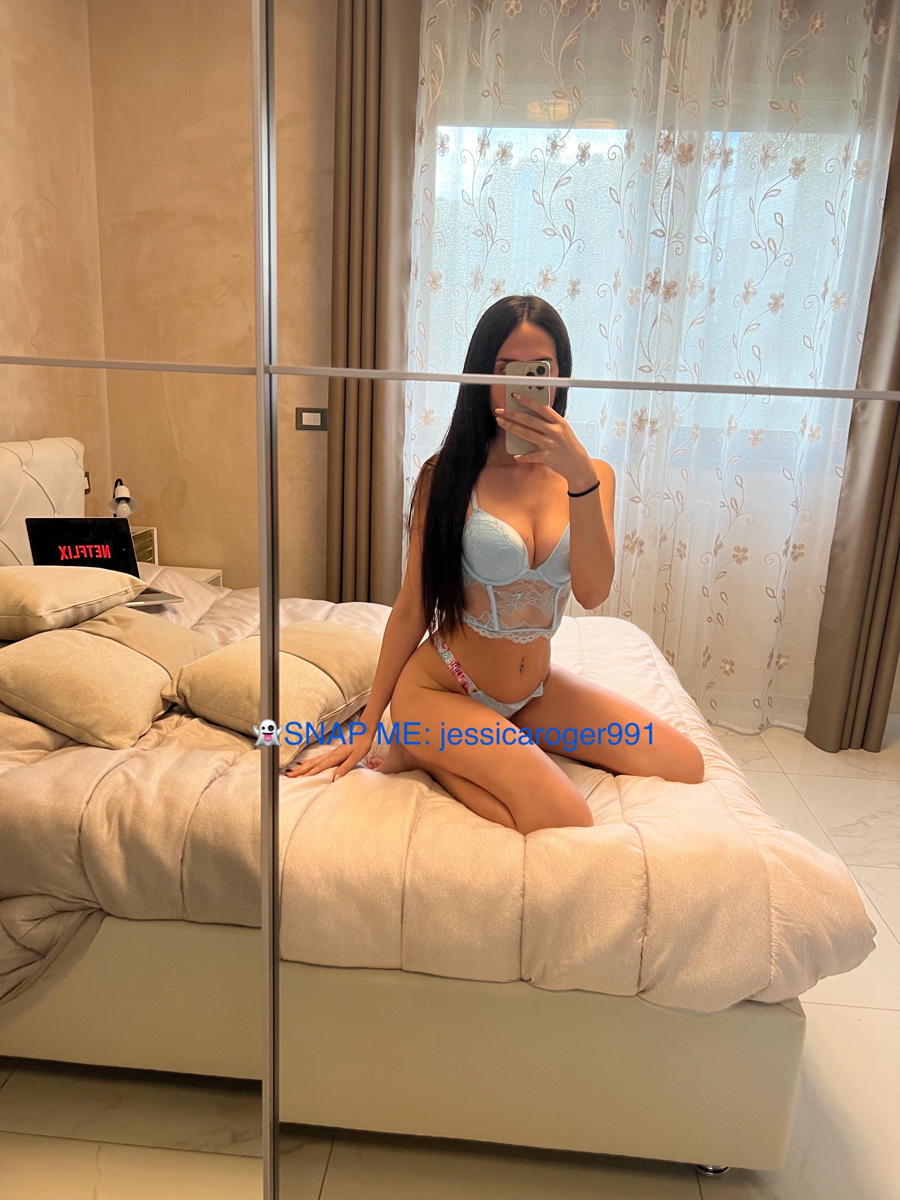 jessicarogerof — gfe, brunette creator from Milan | Find Her OF