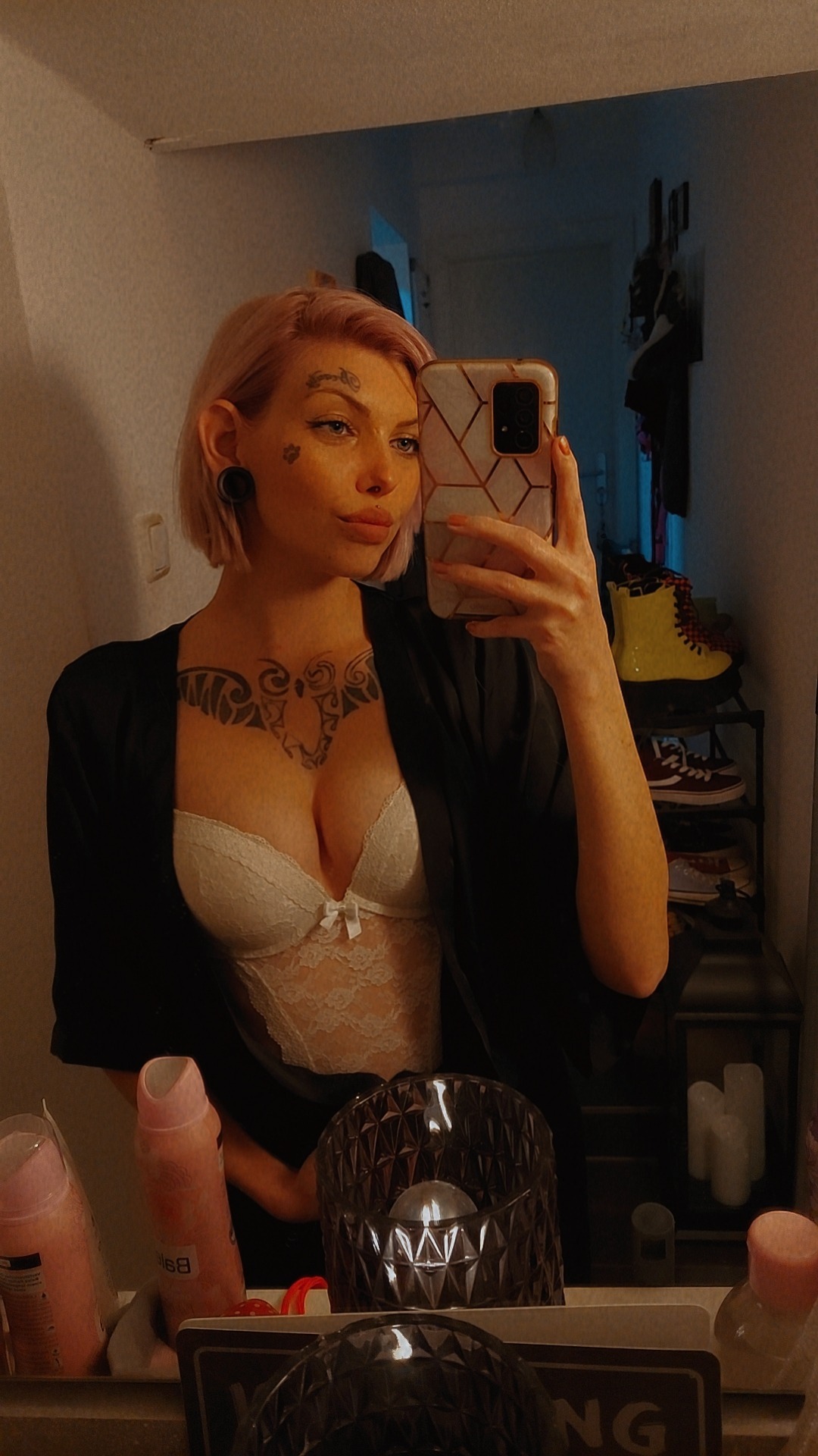 Julia.Kasuma — milf creator from Linz | Find Her OF