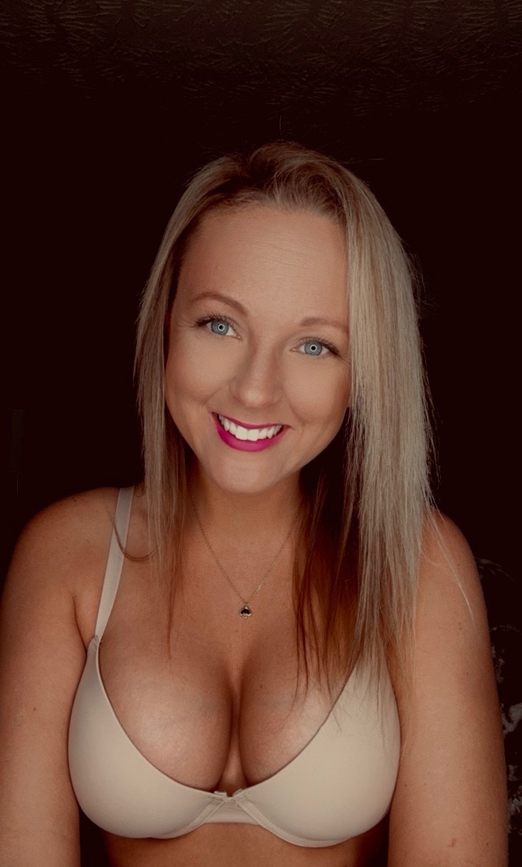 Kassie Elizabeth — bdsm, free creator from North Carolina | Find Her OF