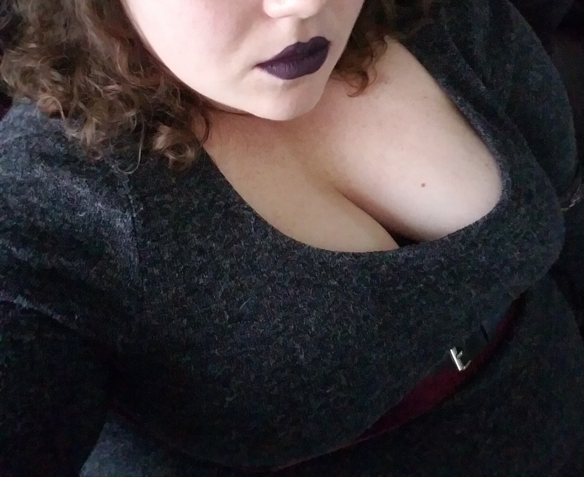 Kaylee — curvy creator from Nebraska | Find Her OF