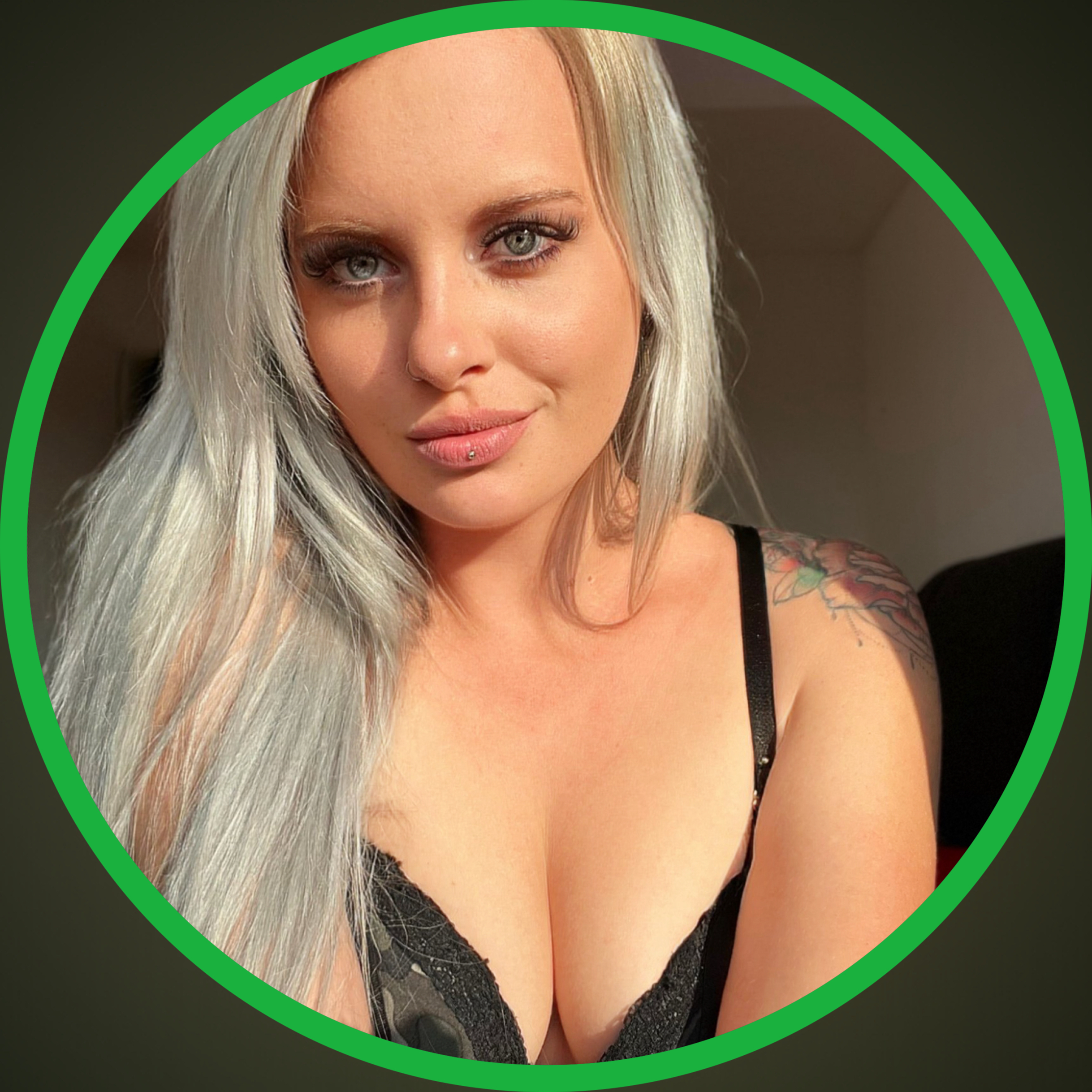 🎀 Kimberly 🎀 — couple creator from Ohio | Find Her OF