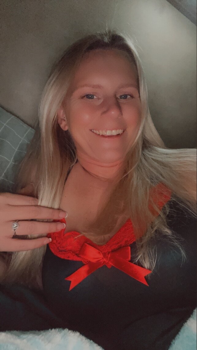 Pantyy_Dropper — new creator from Athens | Find Her OF