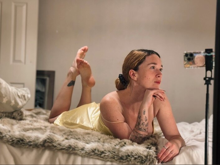 Lilith Voss — petite, teen creator from Gloucester | Find Her OF