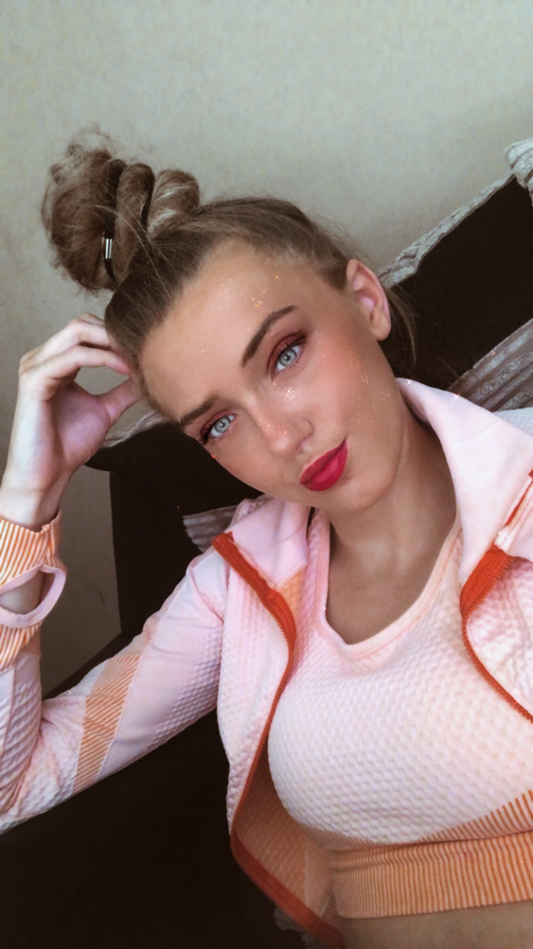 char 👅 — uk creator from Newcastle | Find Her OF