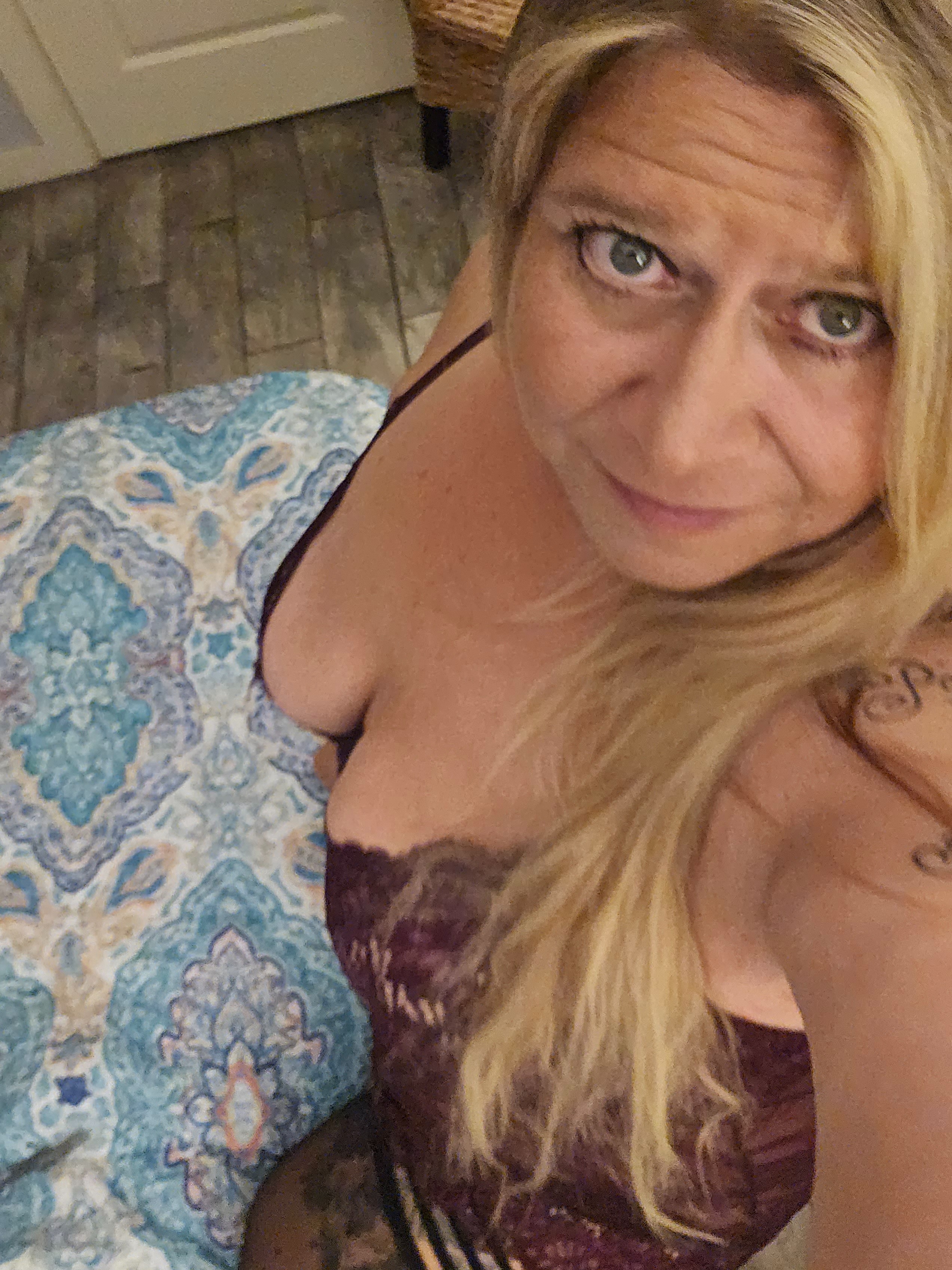 Rhonda — feet, new creator from Panama City | Find Her OF