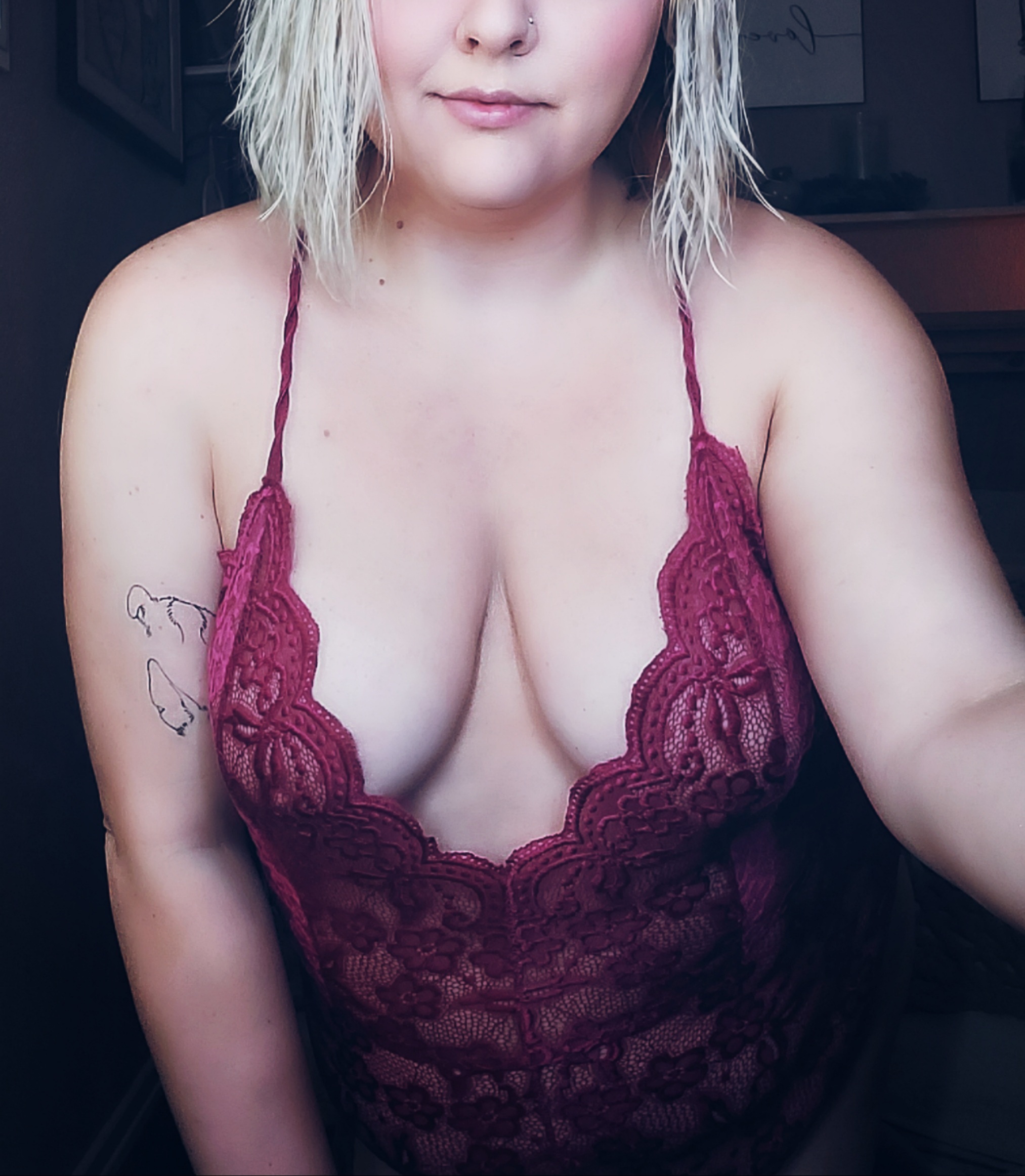 Jessica — couple, tattoo creator from Charleston | Find Her OF