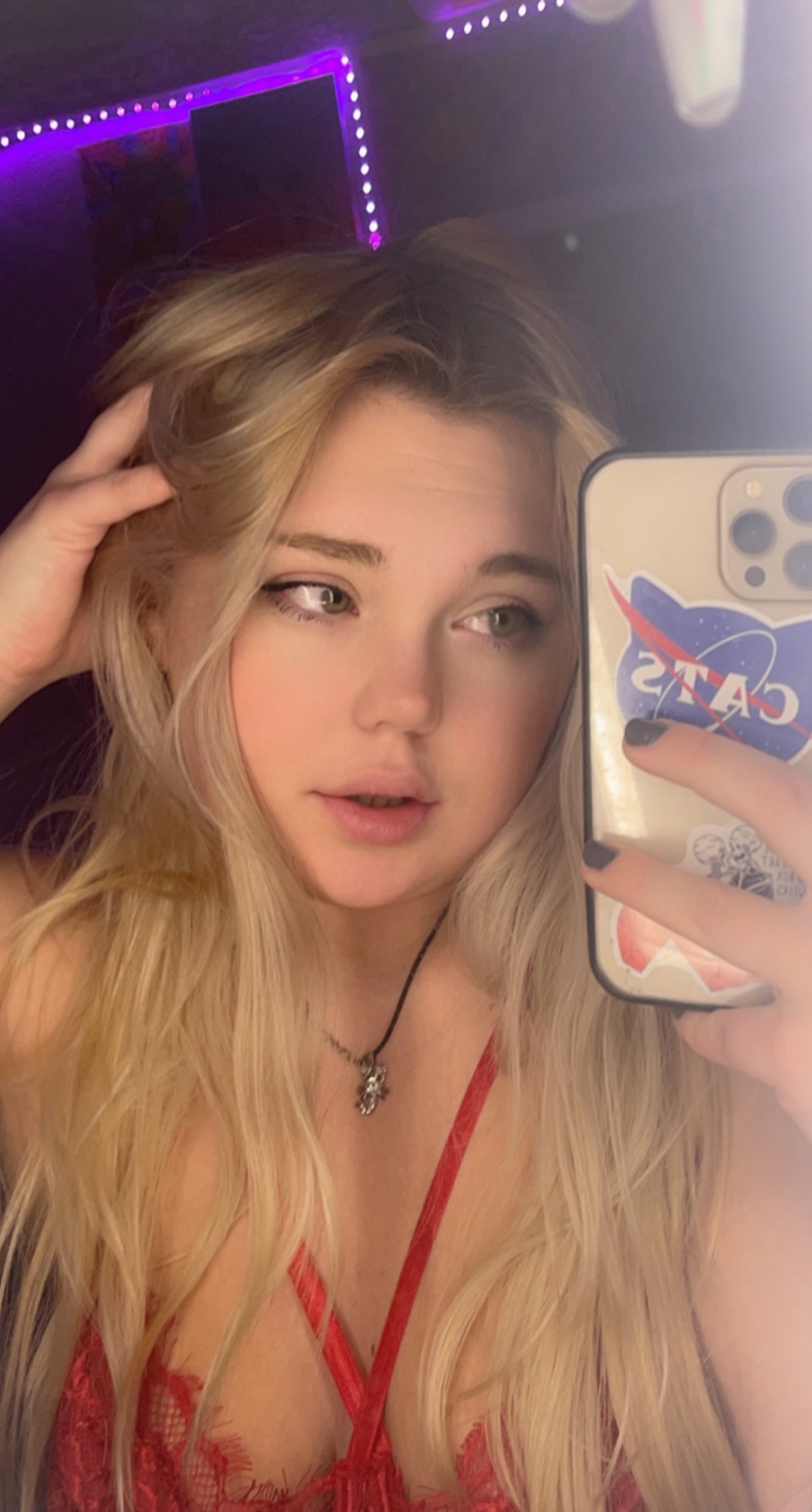 LXVES🩷 Your favorite chubby girl 🏆 (@lxves) OnlyFans creator profile photo