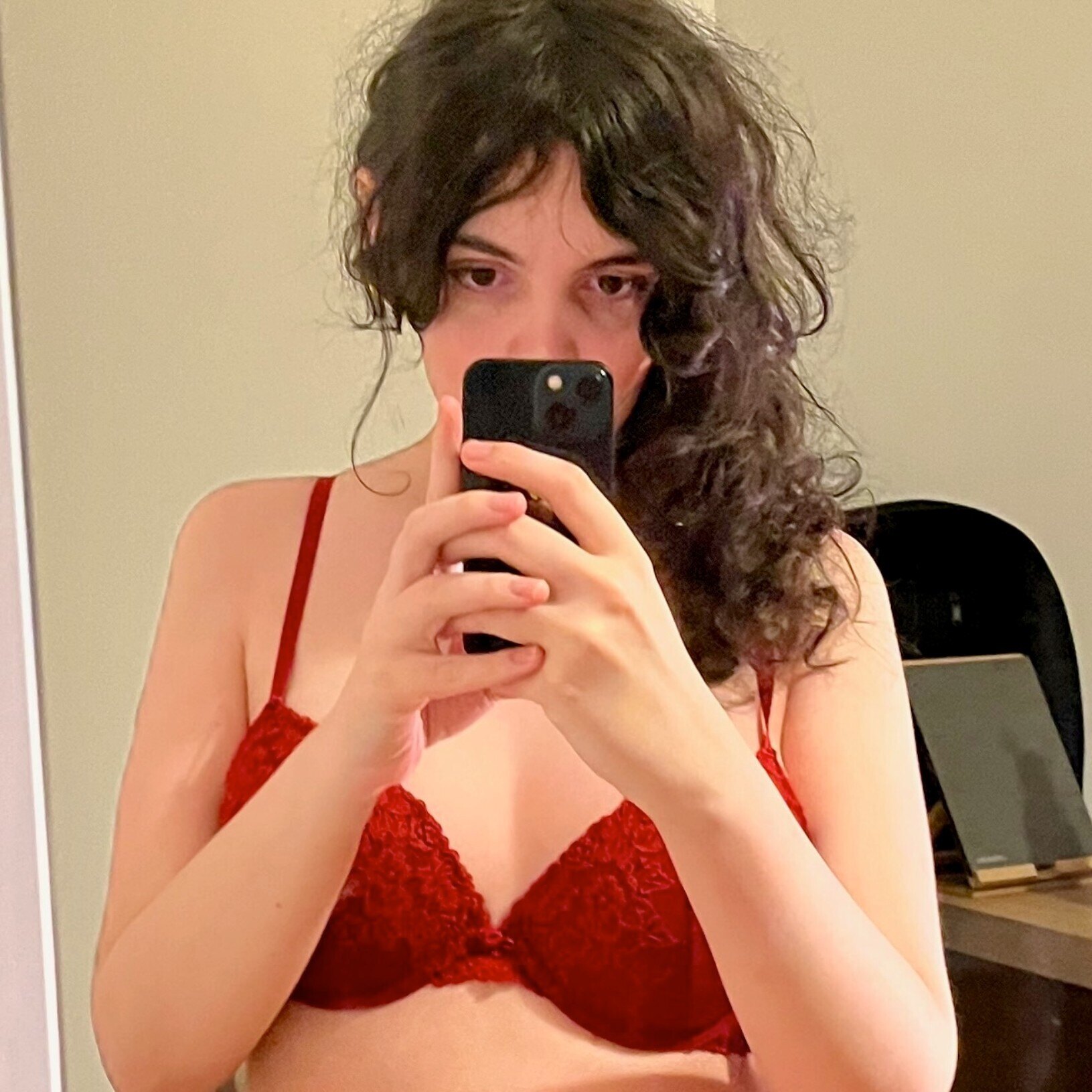 Manon — trans creator from Brussels | Find Her OF