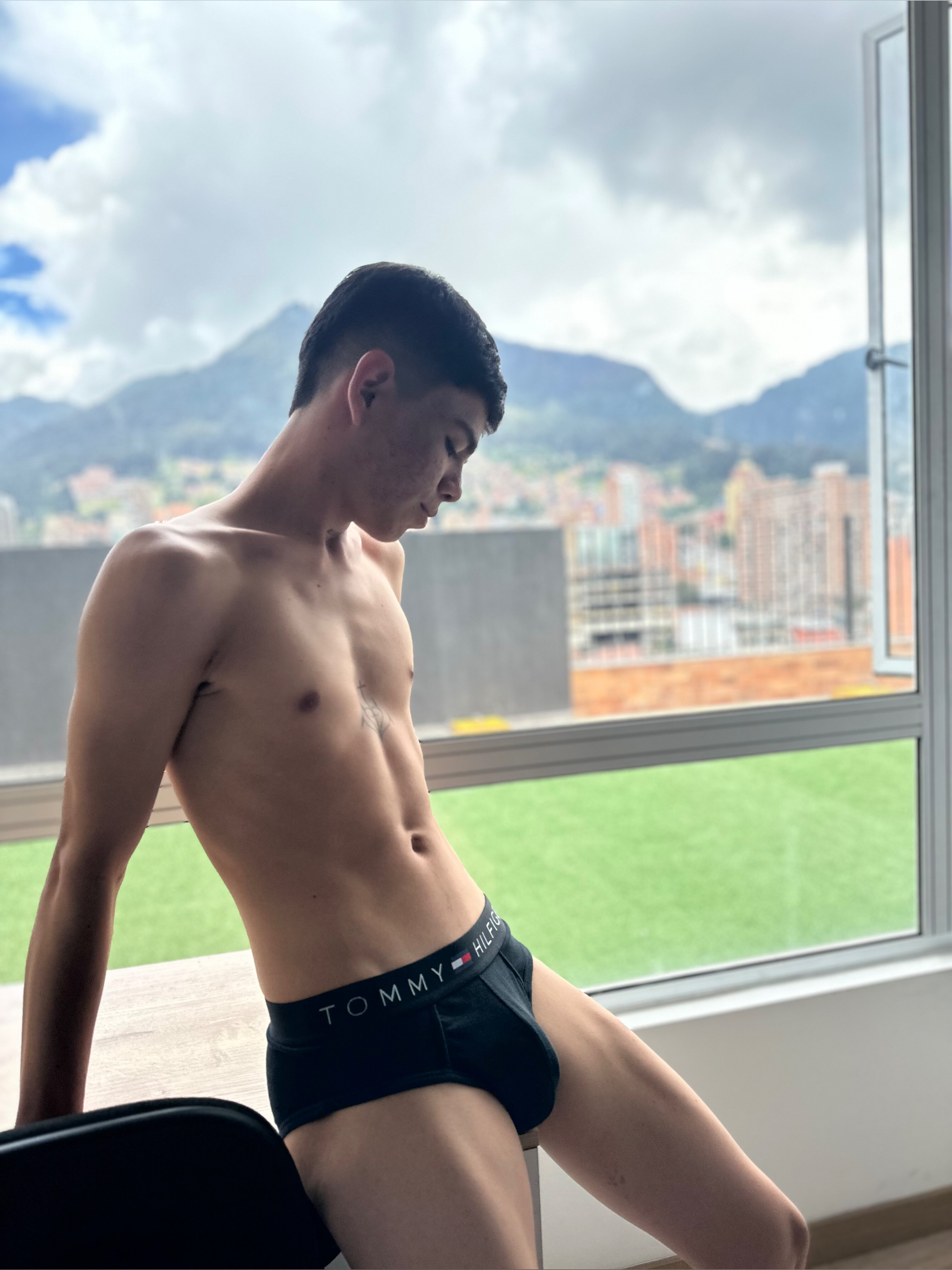 Marlon Arian — new creator from Málaga | Find Her OF