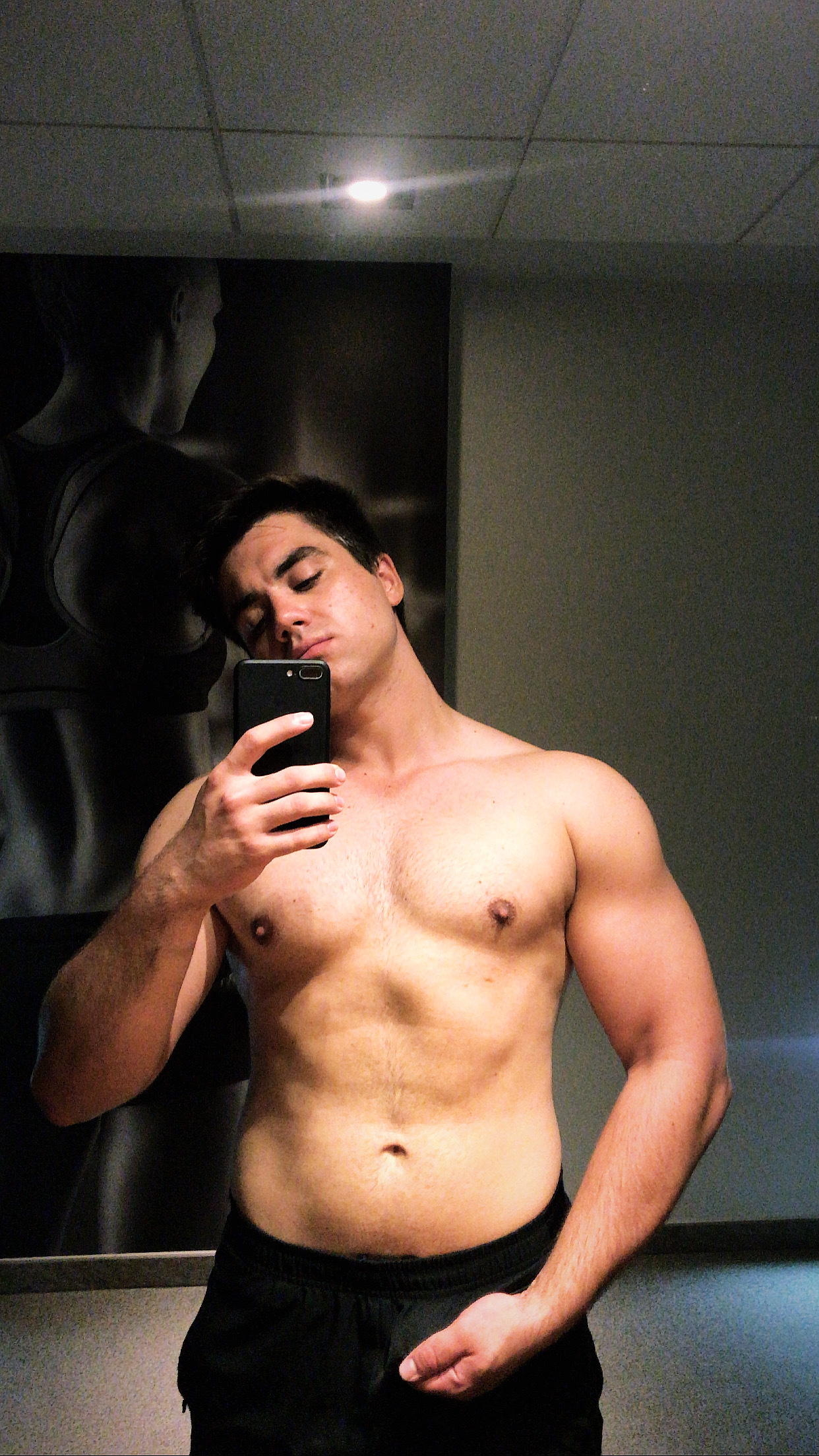 Matthew Thick — guys creator from Innsbruck | Find Her OF