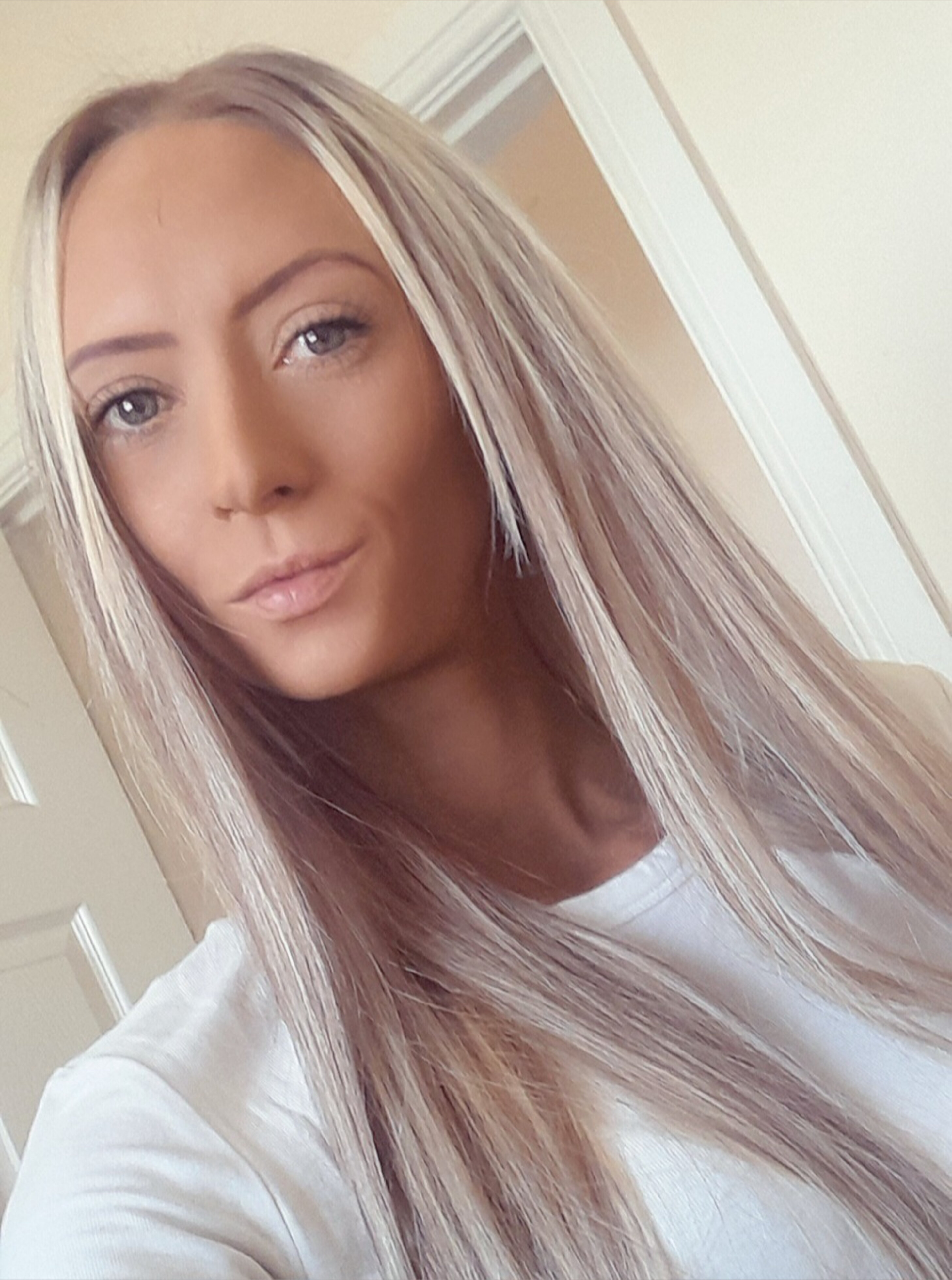 Emma Parker — uk creator from Manchester | Find Her OF