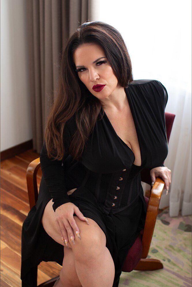 Mistress Lucilla — trans creator from Sydney | Find Her OF