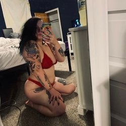 big butt & a gemini — curvy creator from Bologna | Find Her OF