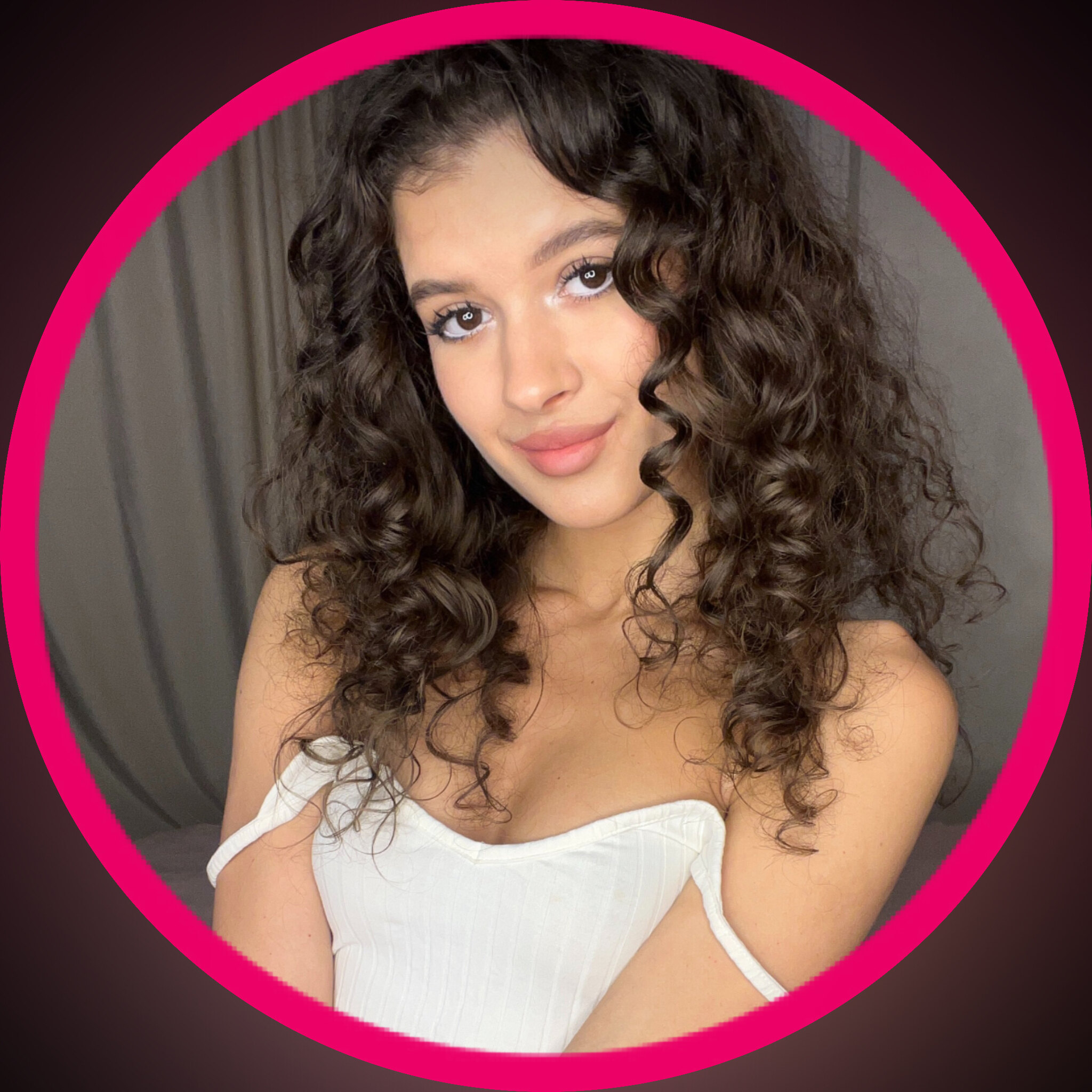 𝙉𝙞𝙠𝙖 𝘿𝙚𝙫𝙞𝙨 💖 — petite, free creator from Kyiv | Find Her OF