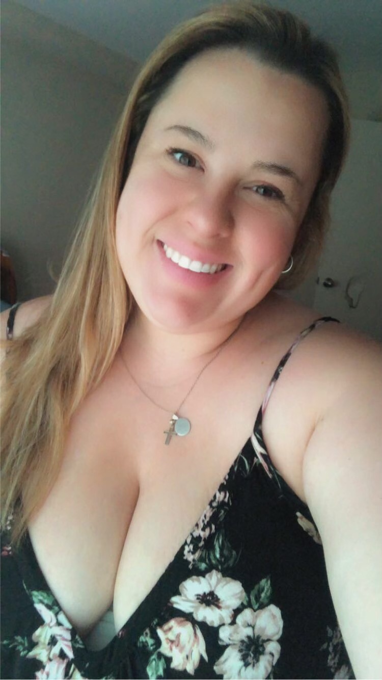 Page Ann — curvy creator from New Jersey | Find Her OF